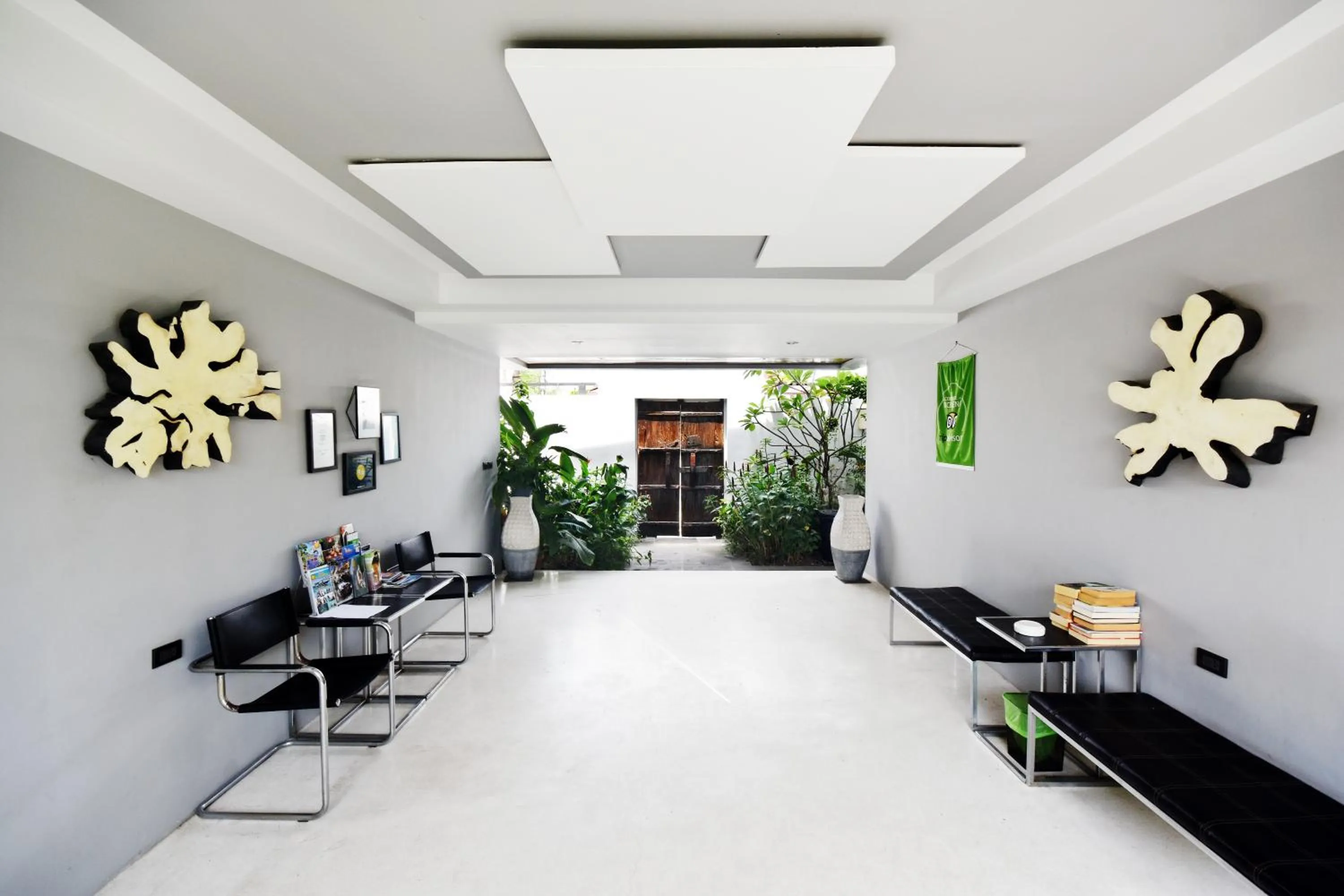 Library in Villa Labaron