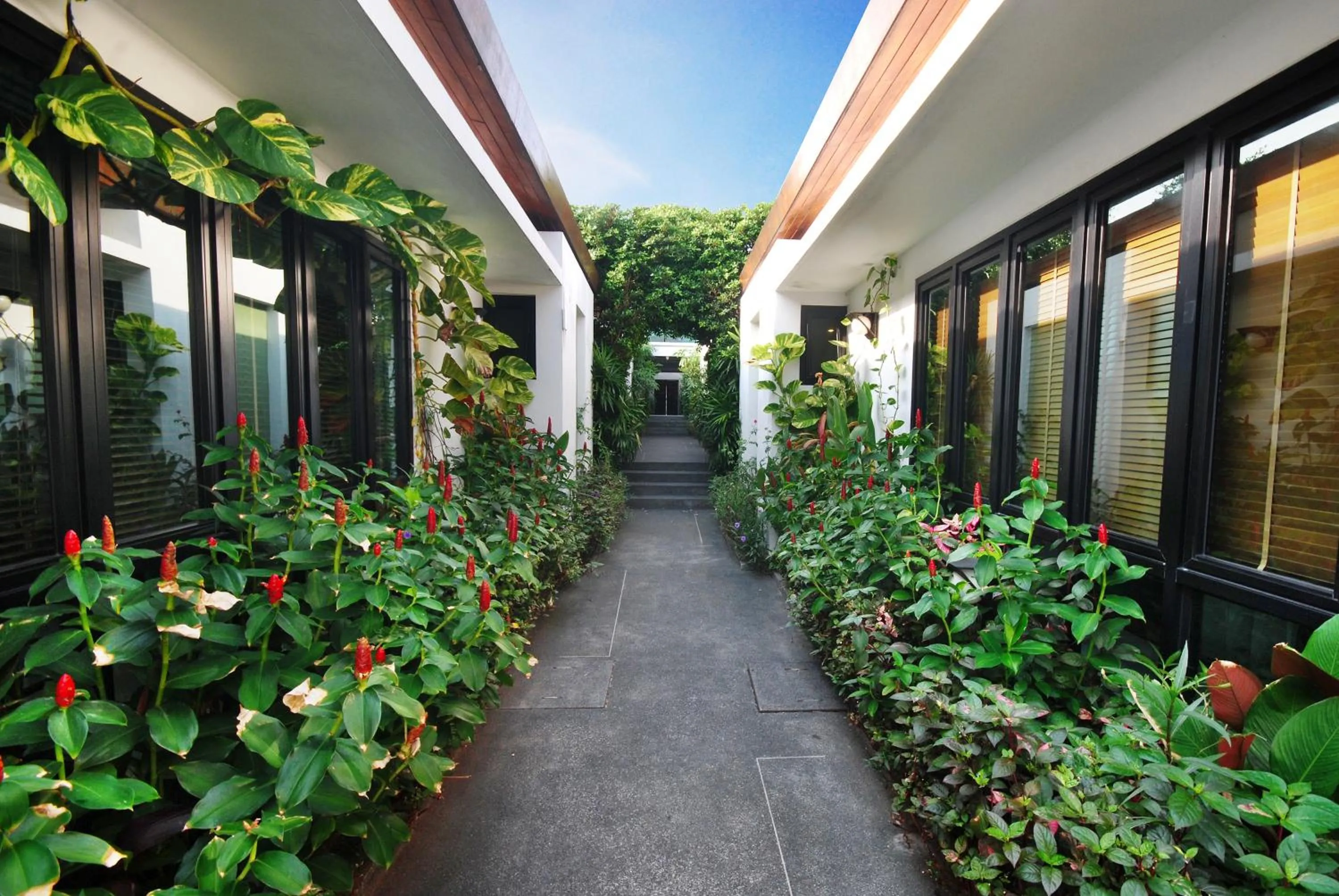 Facade/entrance in Villa Labaron