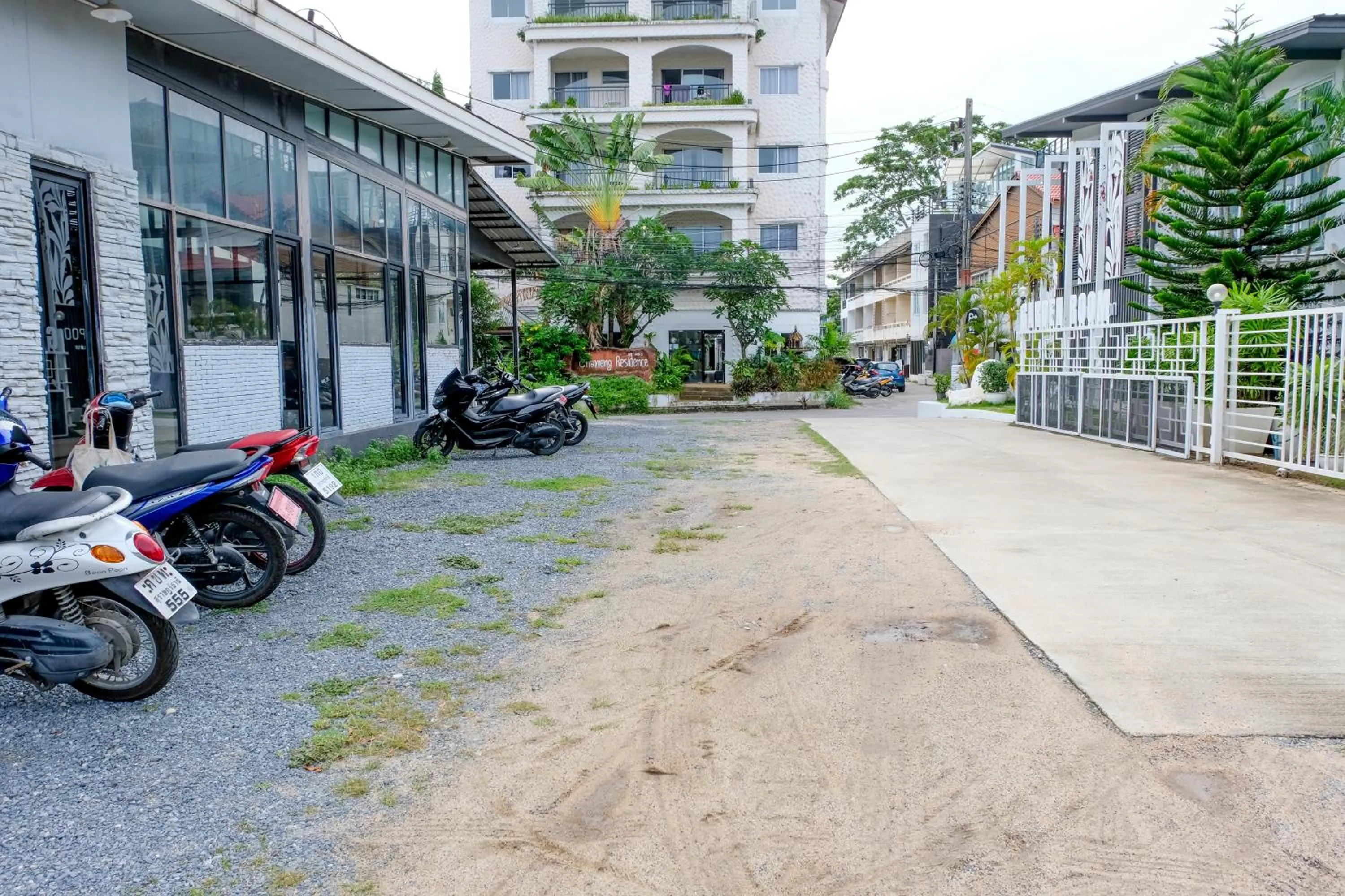 Property building in Baanpoon Apartment