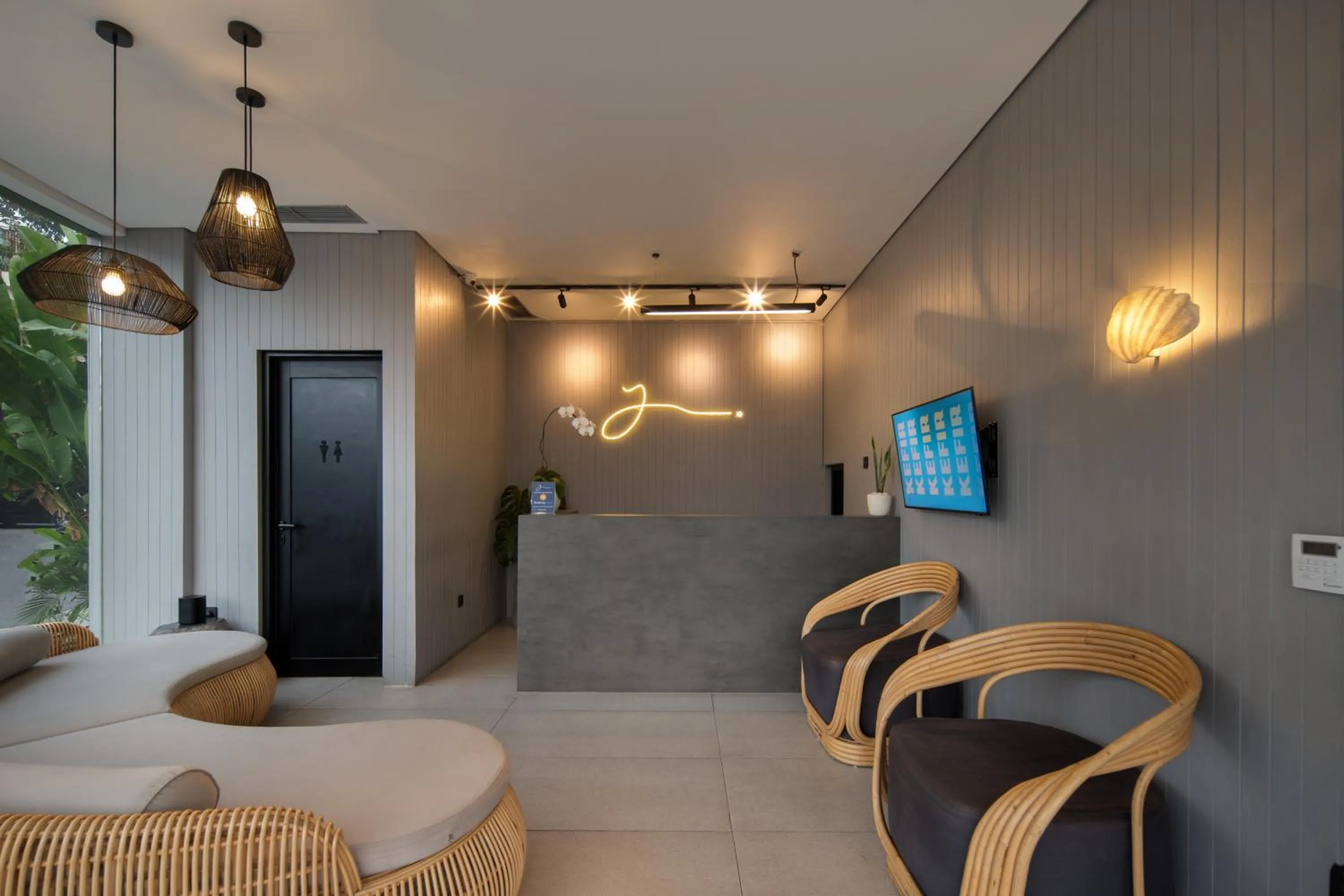 TV and multimedia in Je Ne Sais Quoi Seminyak