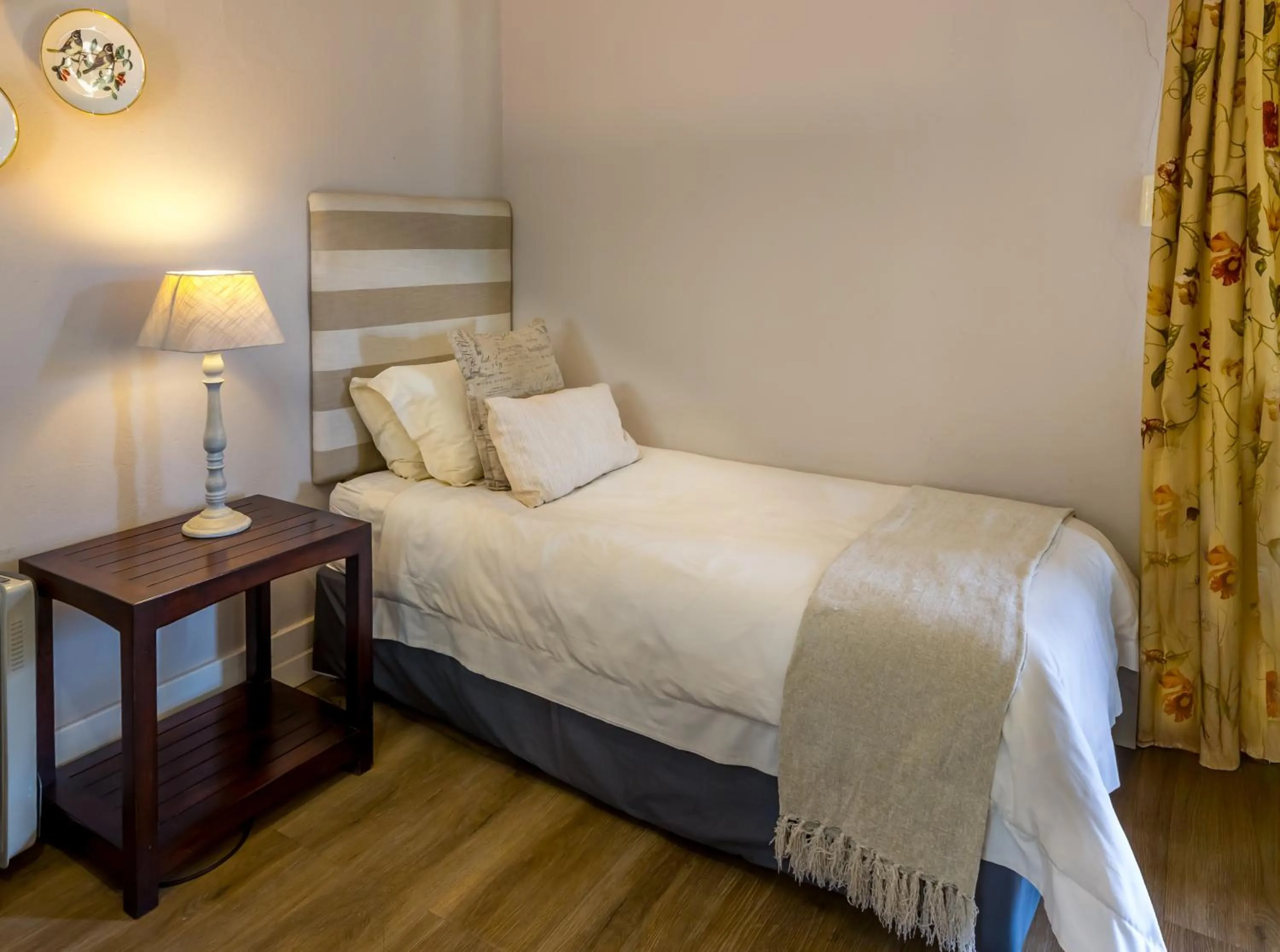 Bed in The Rose Cottage B&B