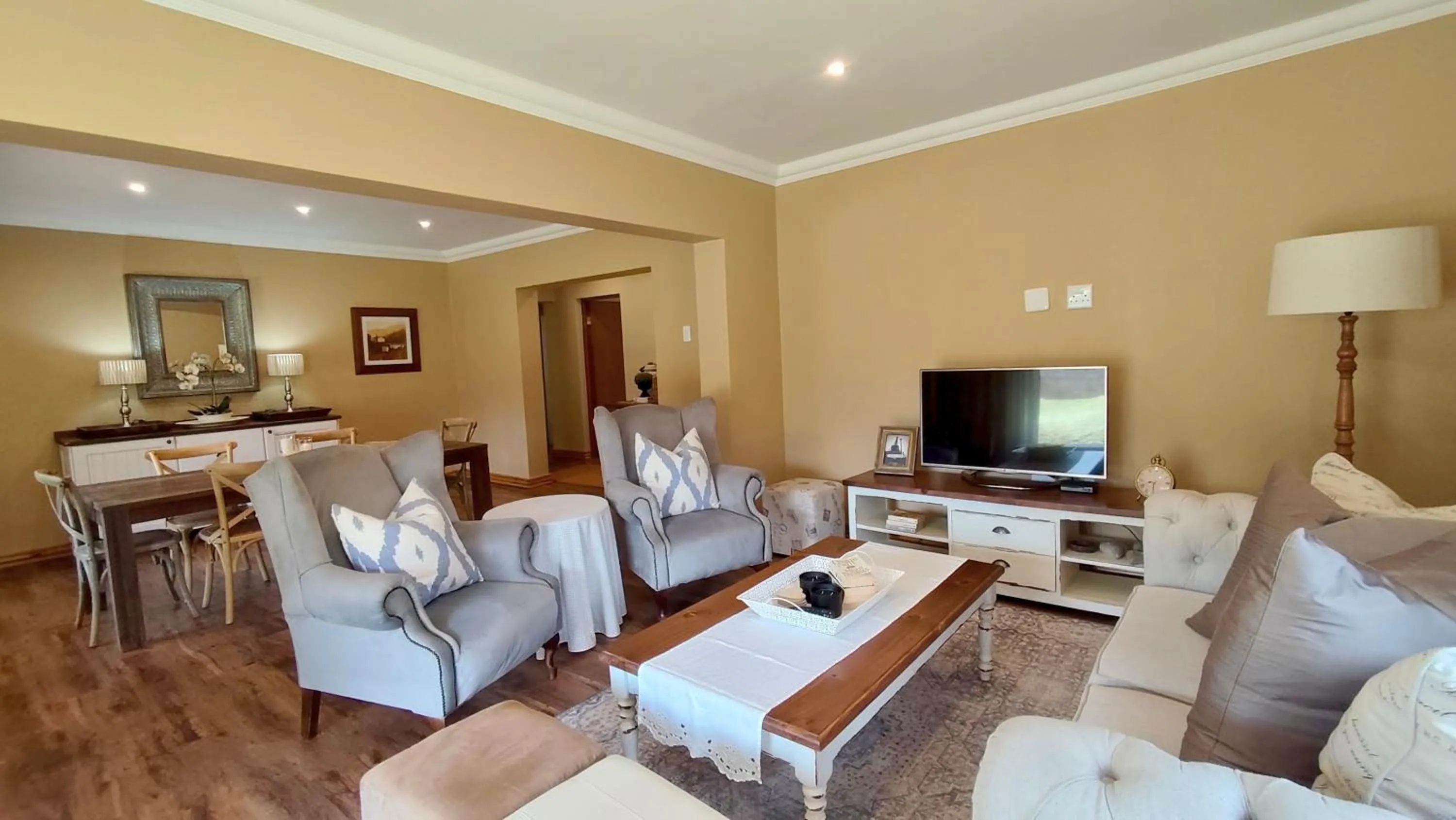 TV and multimedia in The Rose Cottage B&B