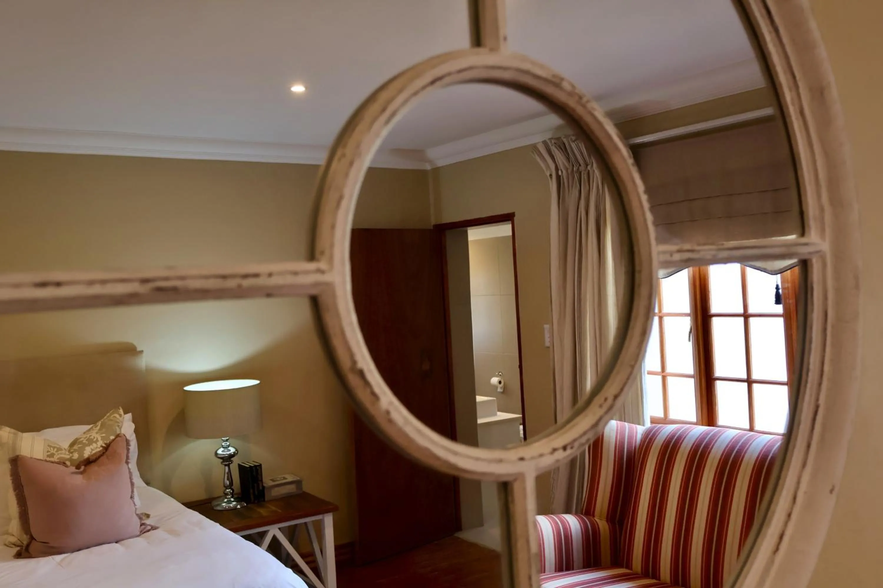 Photo of the whole room, Bed in The Rose Cottage B&B