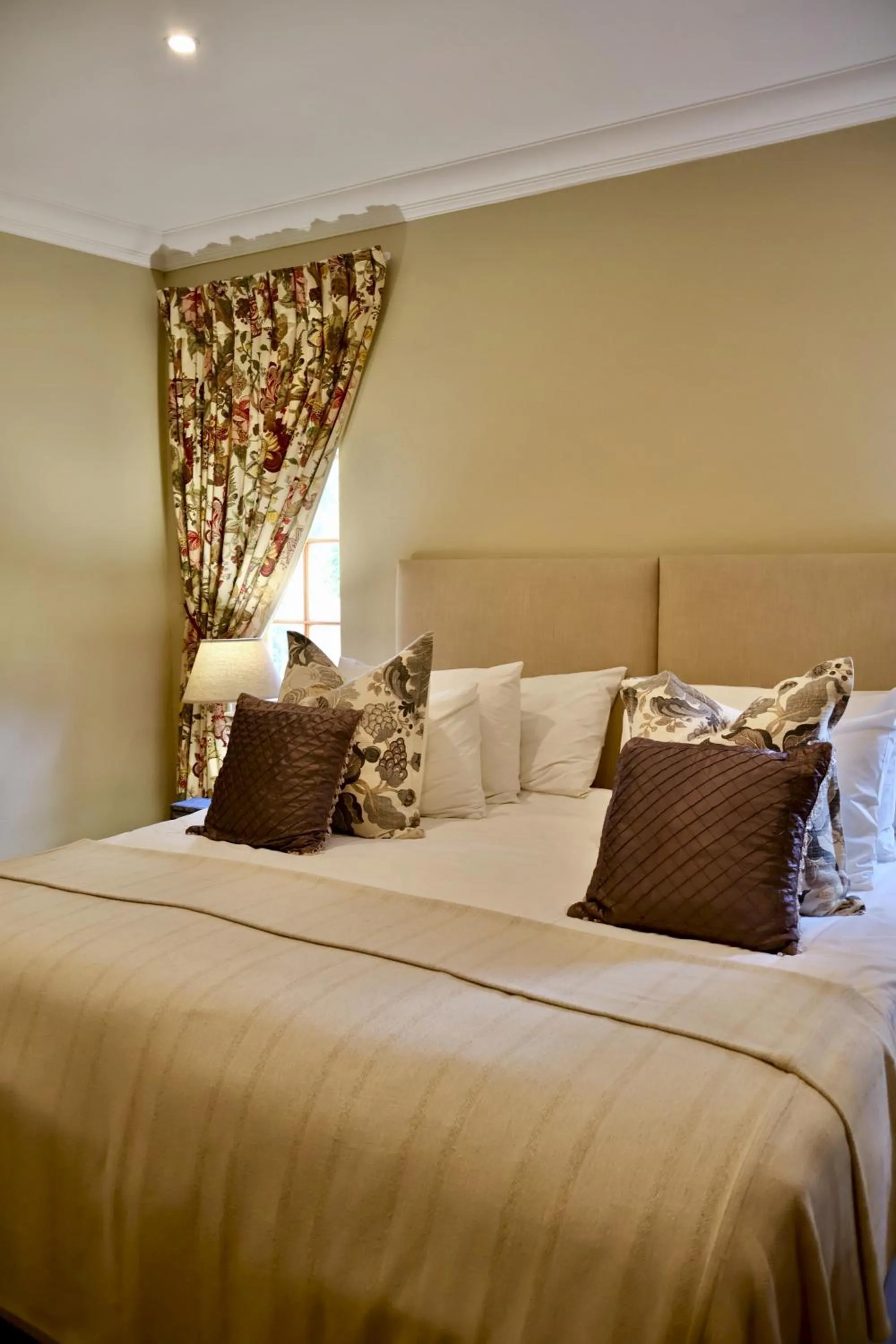Bed in The Rose Cottage B&B