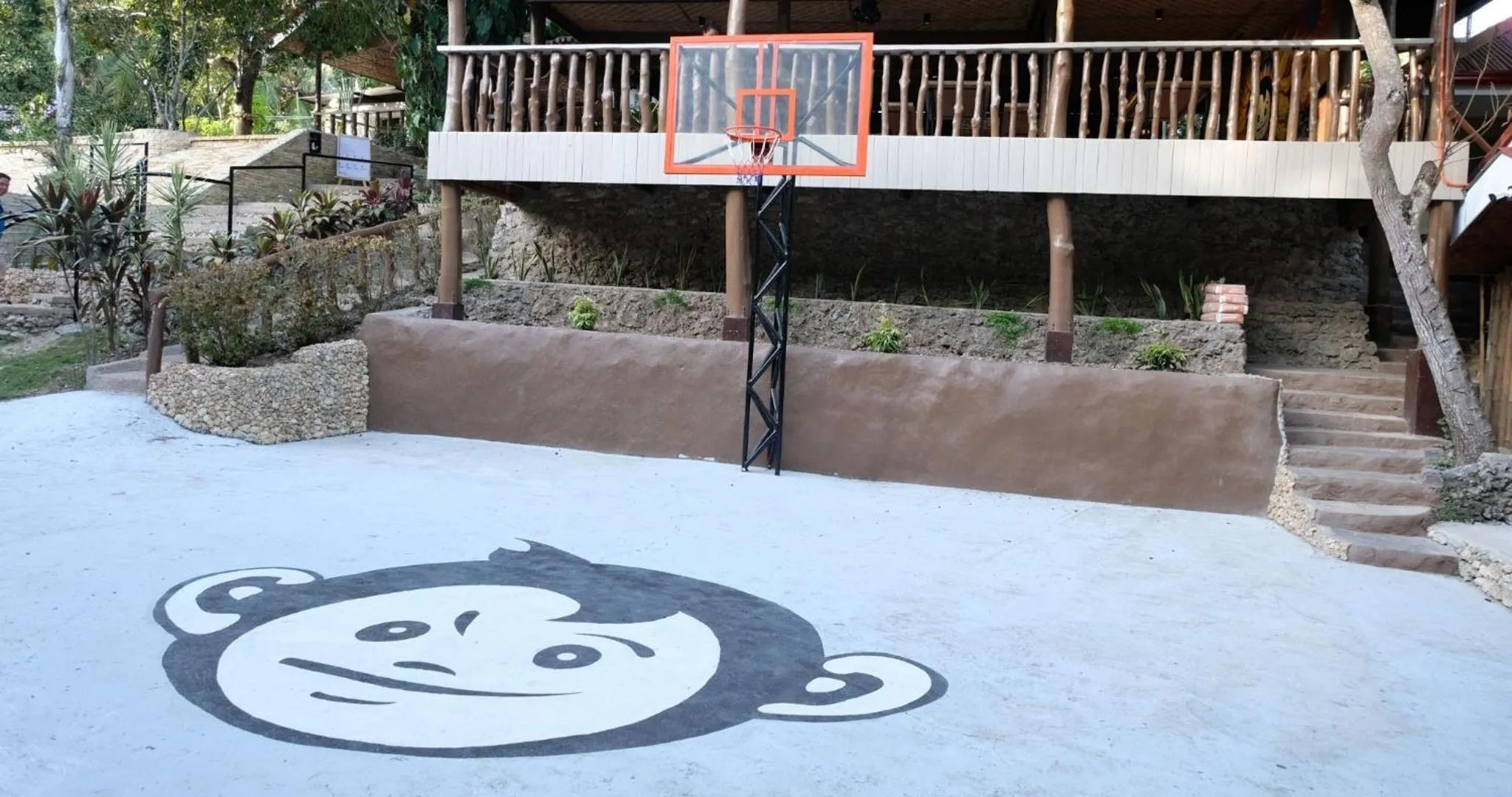 Property building in Mad Monkey Siquijor