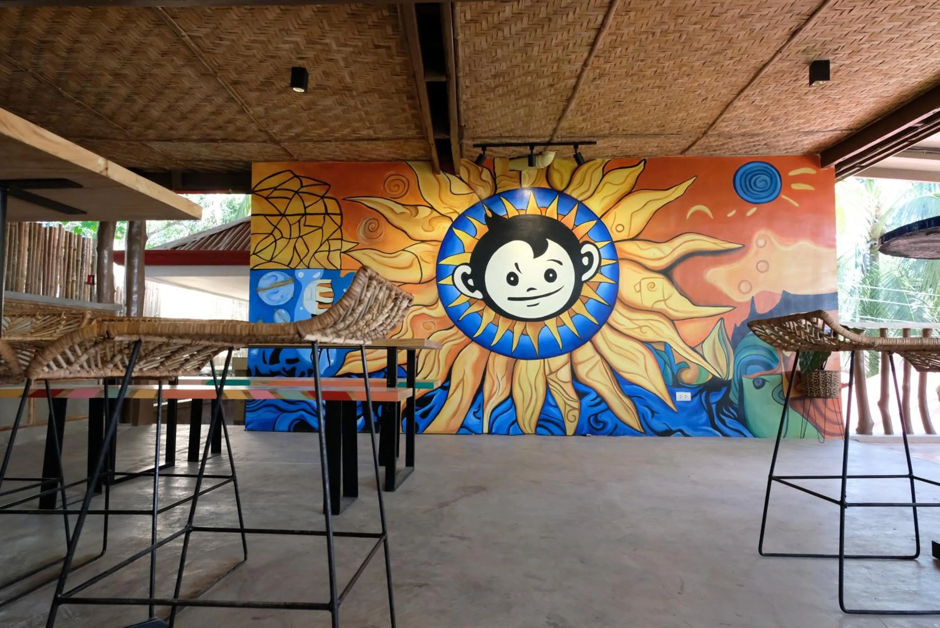 Restaurant/places to eat in Mad Monkey Siquijor