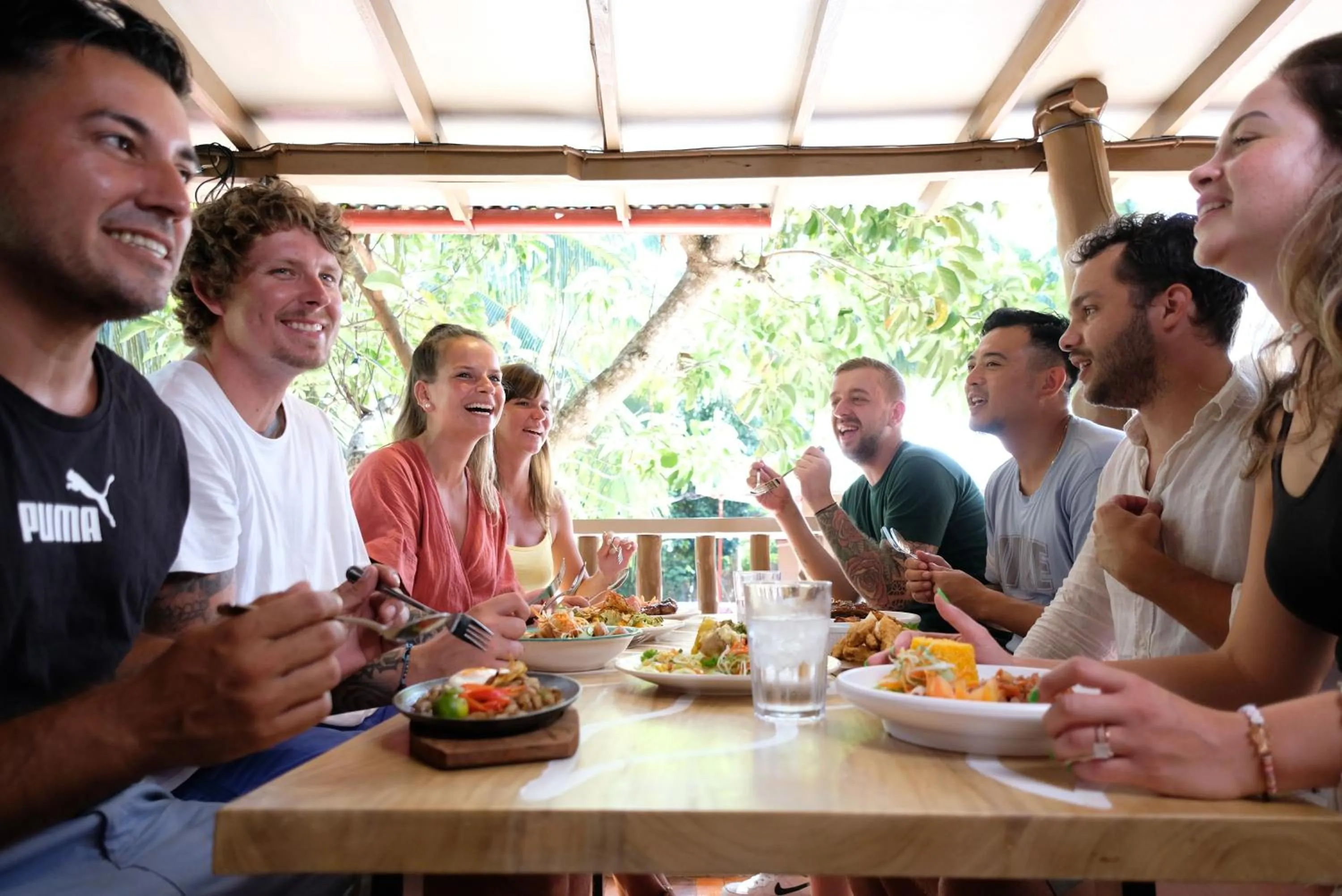 Restaurant/places to eat in Mad Monkey Siquijor