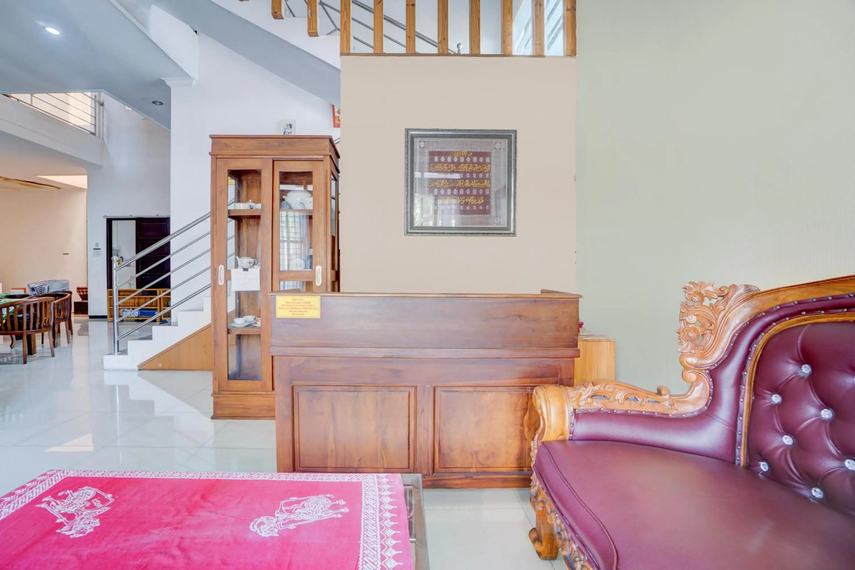 Lobby or reception in OYO Life 93083 Nova Jaya 3 Homestay Syariah