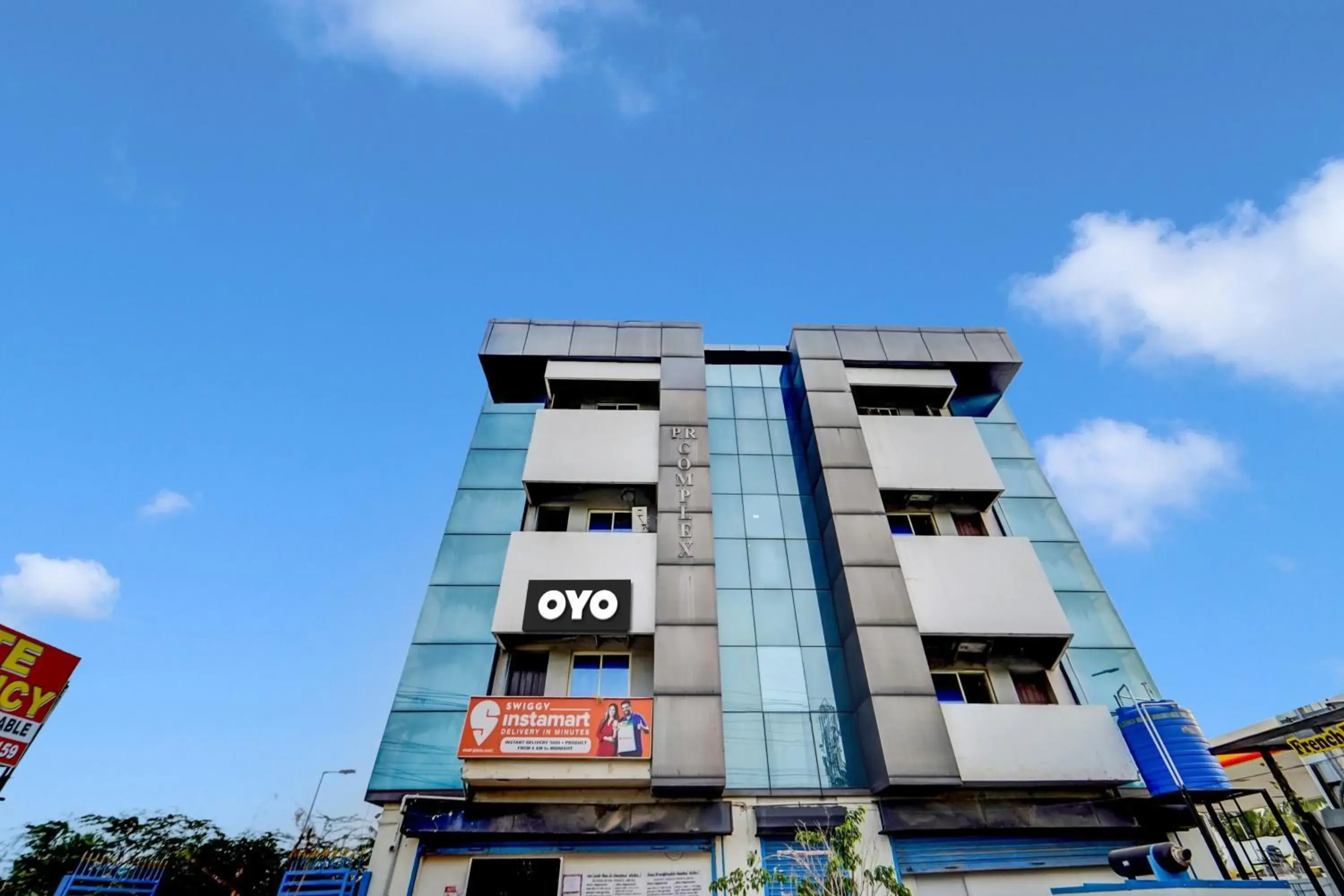 Facade/entrance in Hotel O Elite Residency Facade/entrance in Hotel O Elite Residency