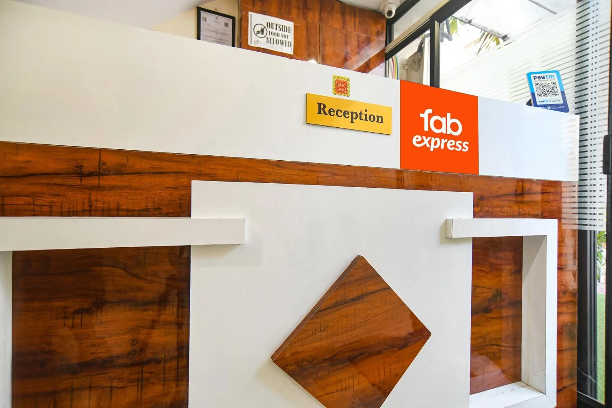 Lobby or reception in FabExpress Golden Sky