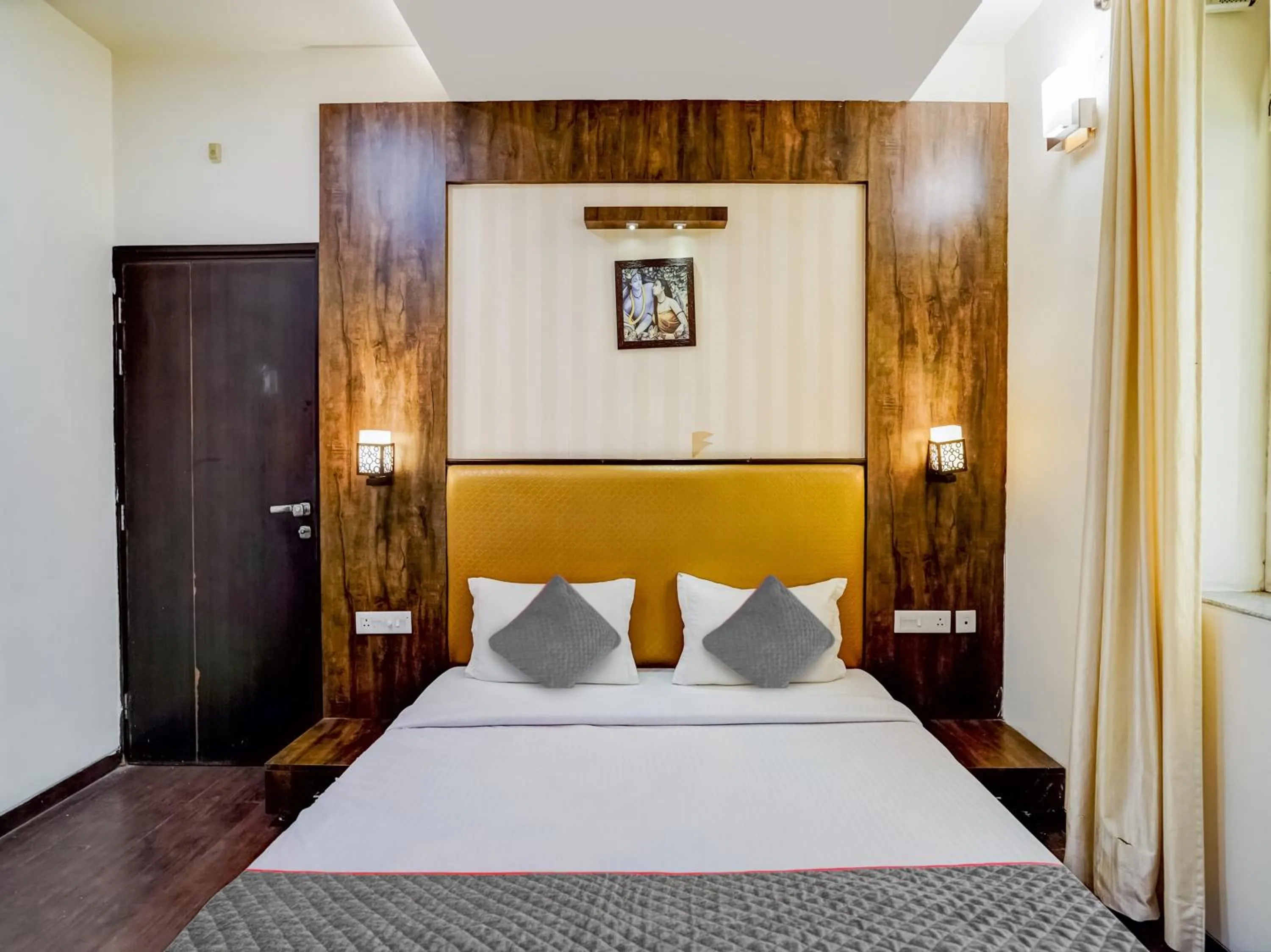 Bedroom in Townhouse MNG Platinum