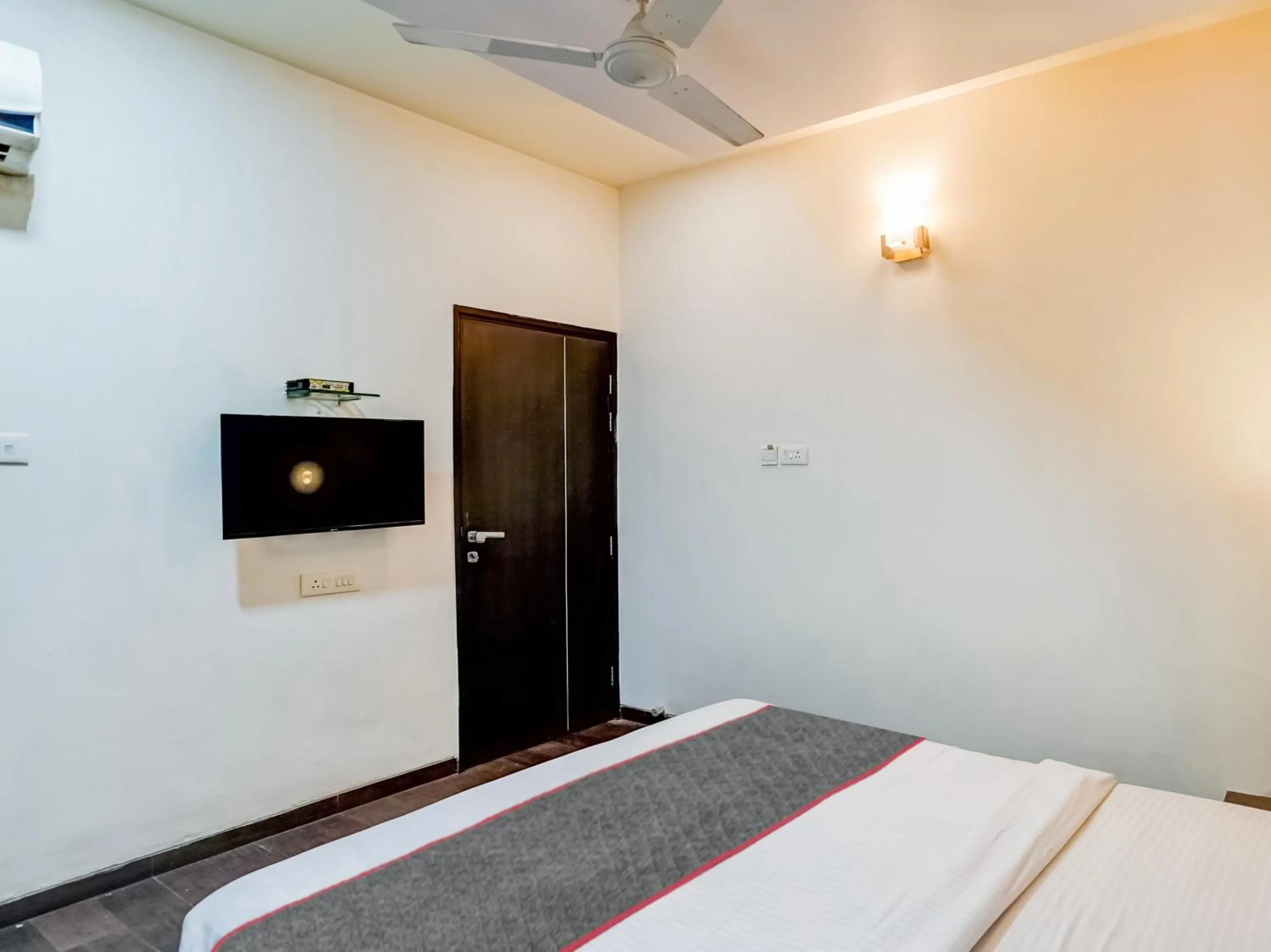 Bedroom in Townhouse MNG Platinum