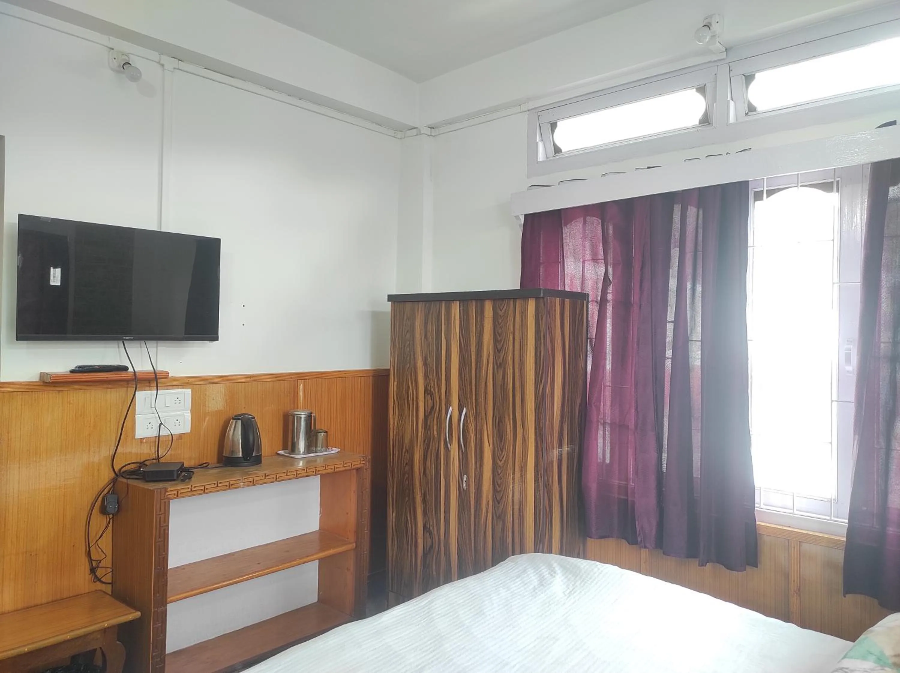Bedroom in Hotel Tawang Regency