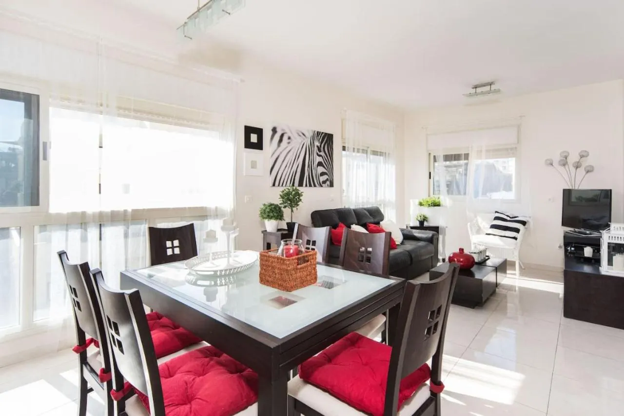 Other in Spacious Duplex with Terrace 3-min From the Beach