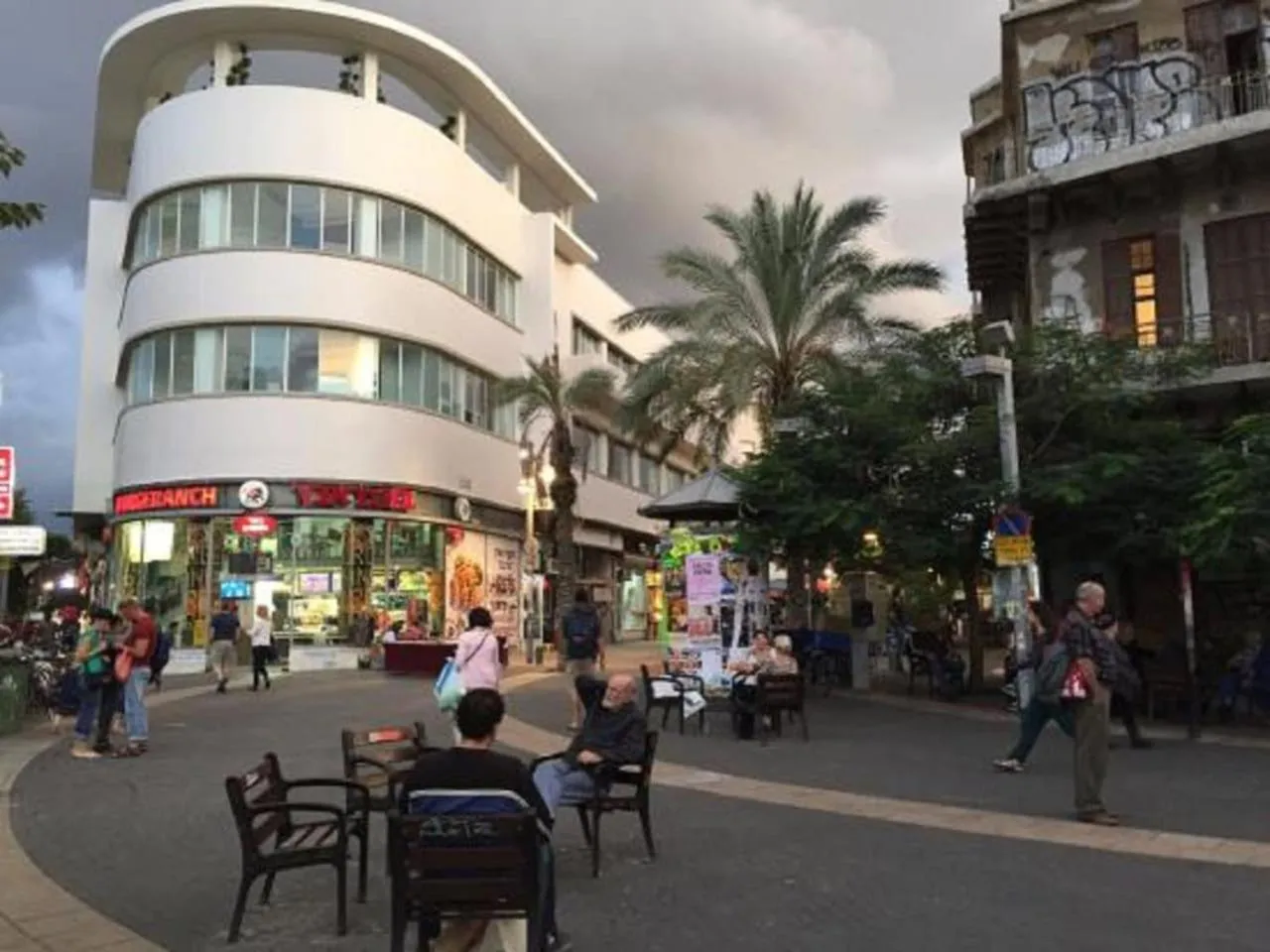 Other in Spacious Duplex with Terrace 3-min From the Beach