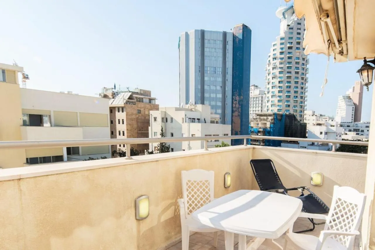 Other in Spacious Duplex with Terrace 3-min From the Beach