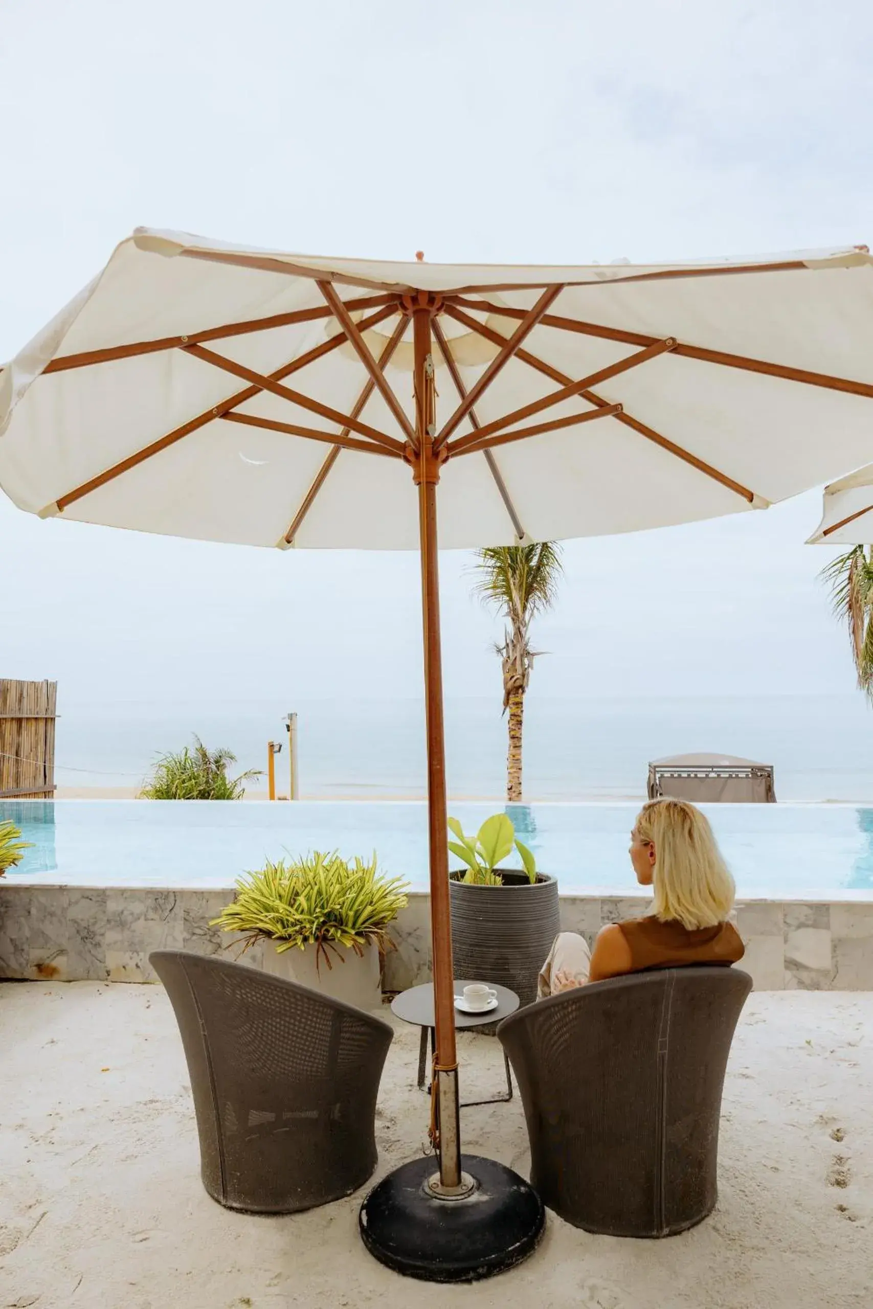 Swimming pool in Elite Atoll Beachfront Hotel Swimming pool in Elite Atoll Beachfront Hotel