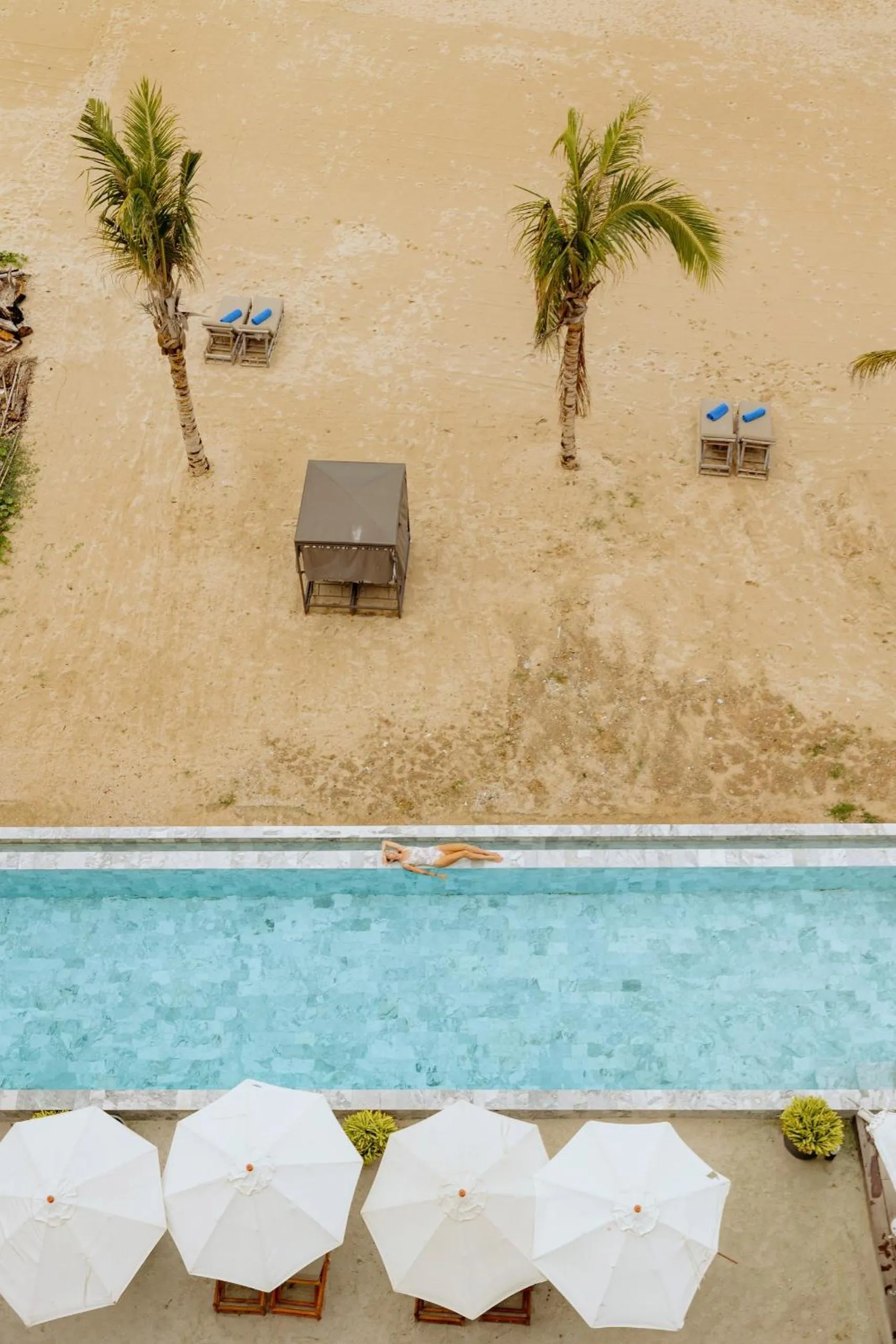 Day in Elite Atoll Beachfront Hotel