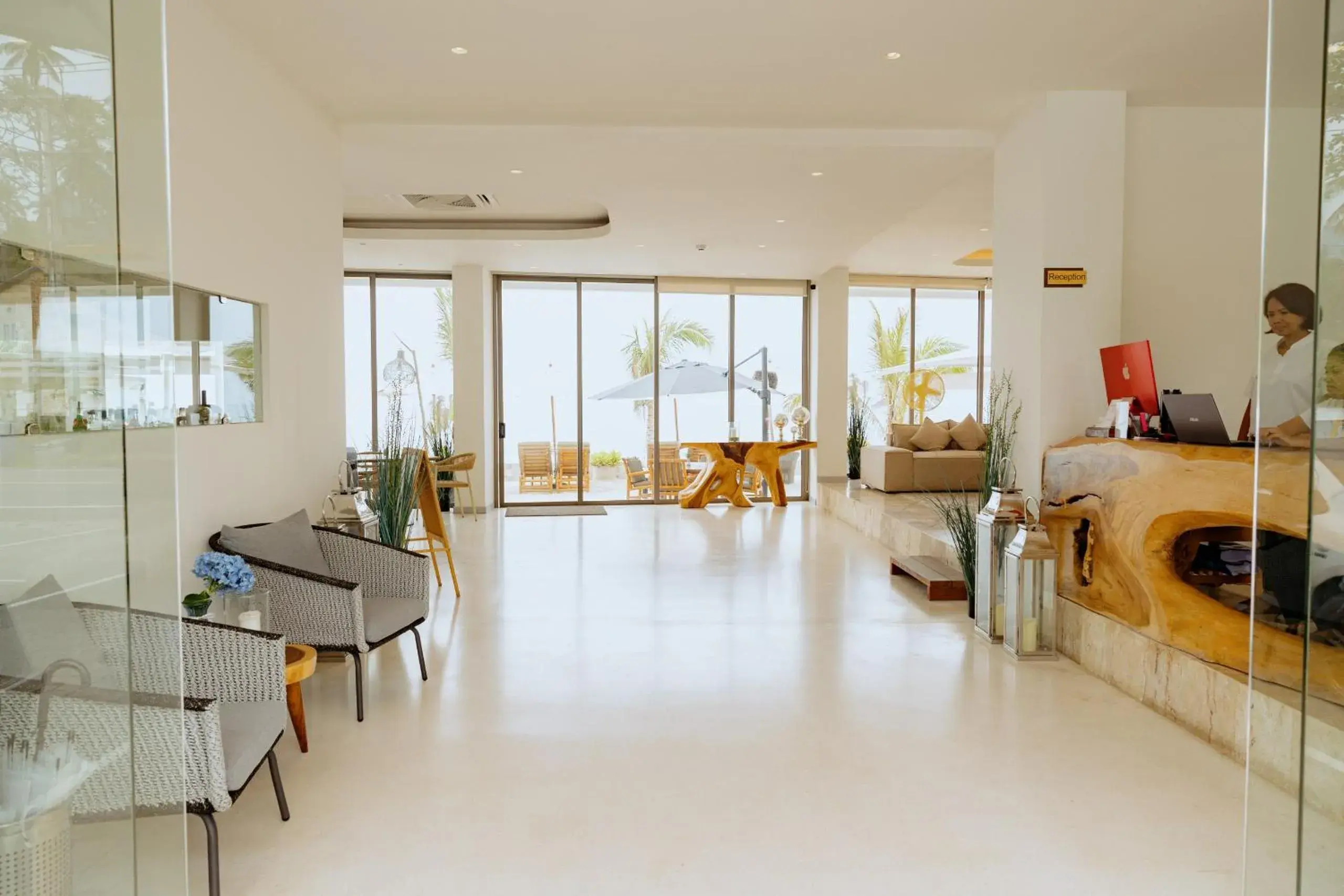 Lobby or reception in Elite Atoll Beachfront Hotel Lobby or reception in Elite Atoll Beachfront Hotel