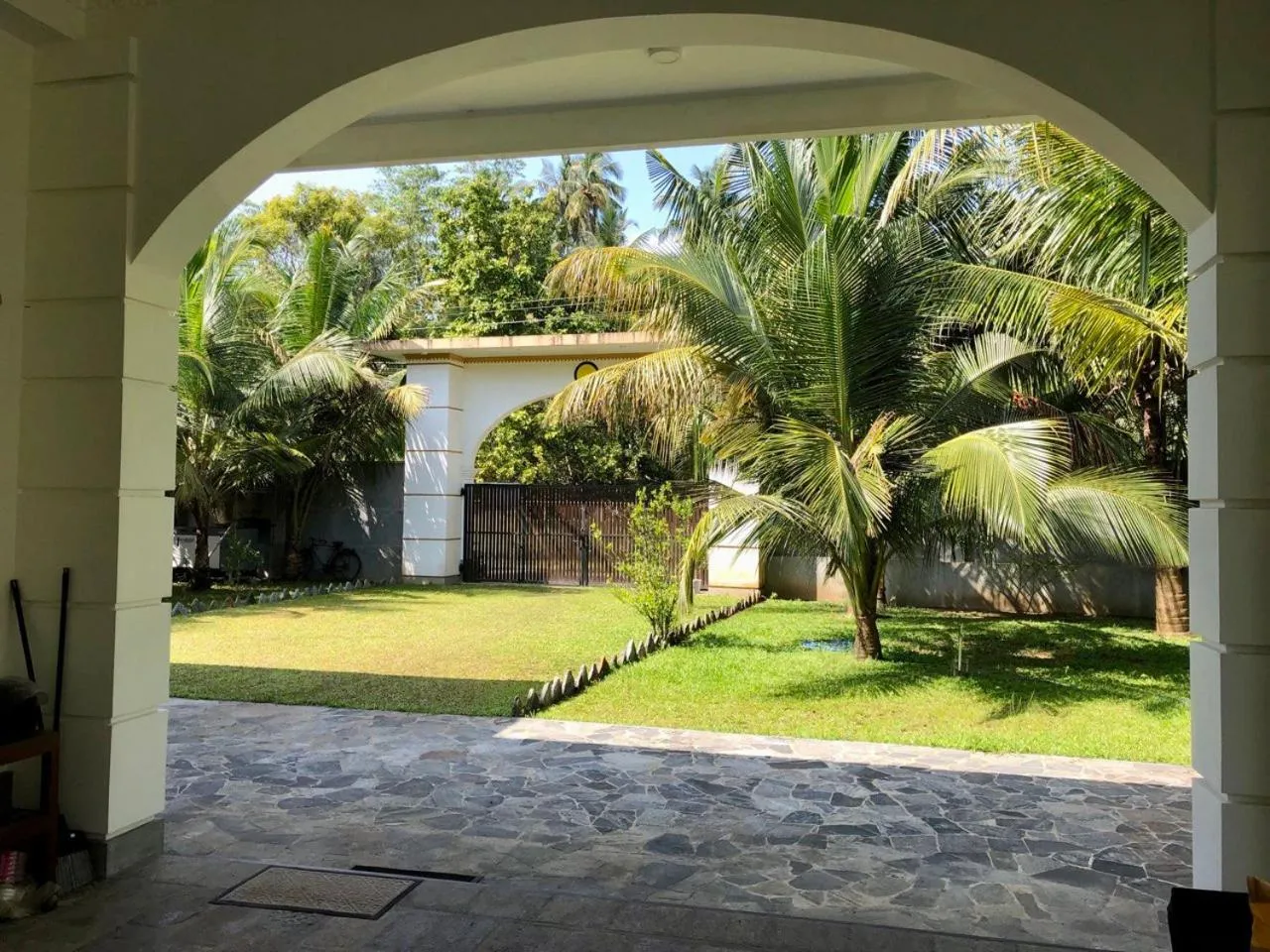 Property building in Villa La more