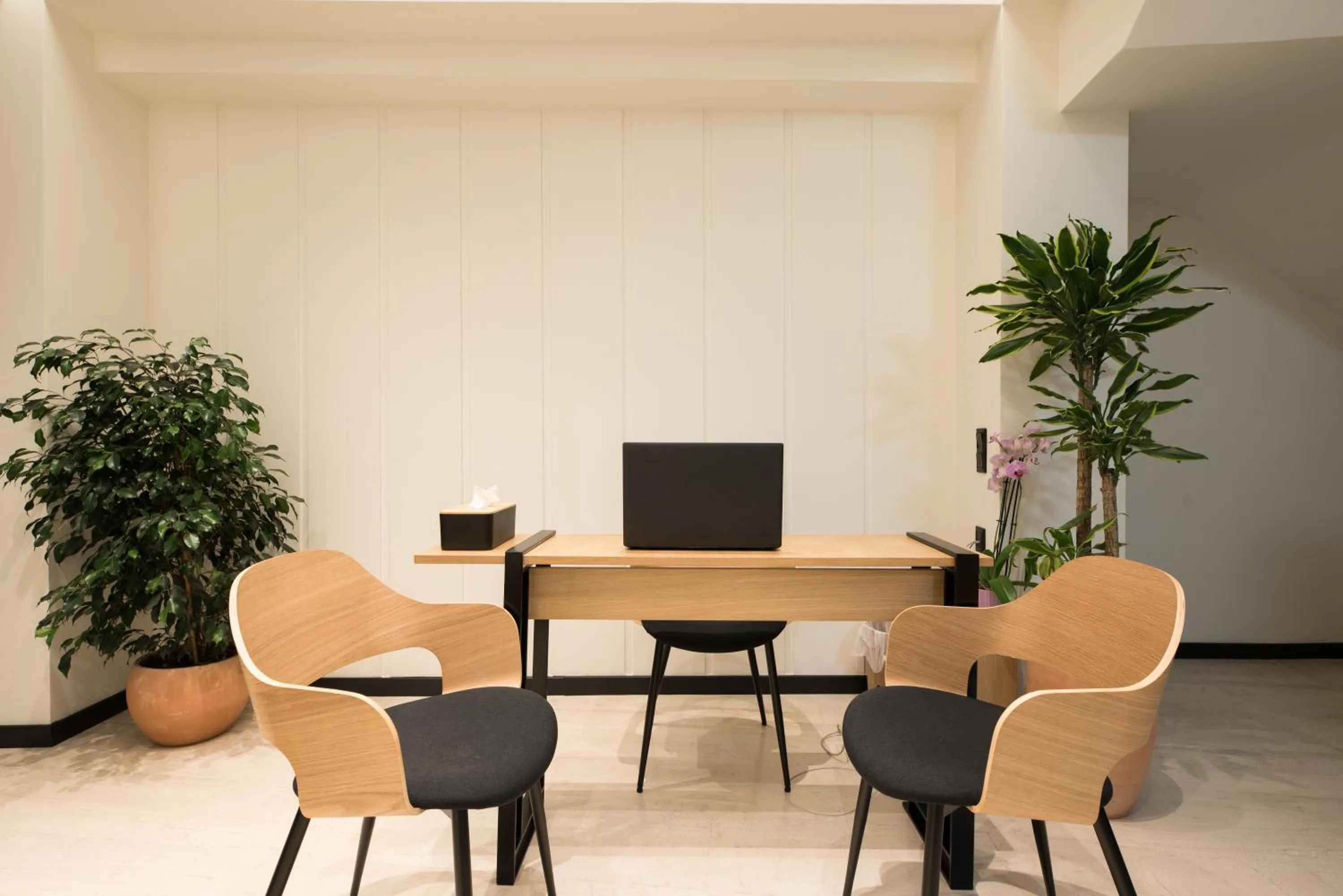 Lobby or reception in AthensOwl