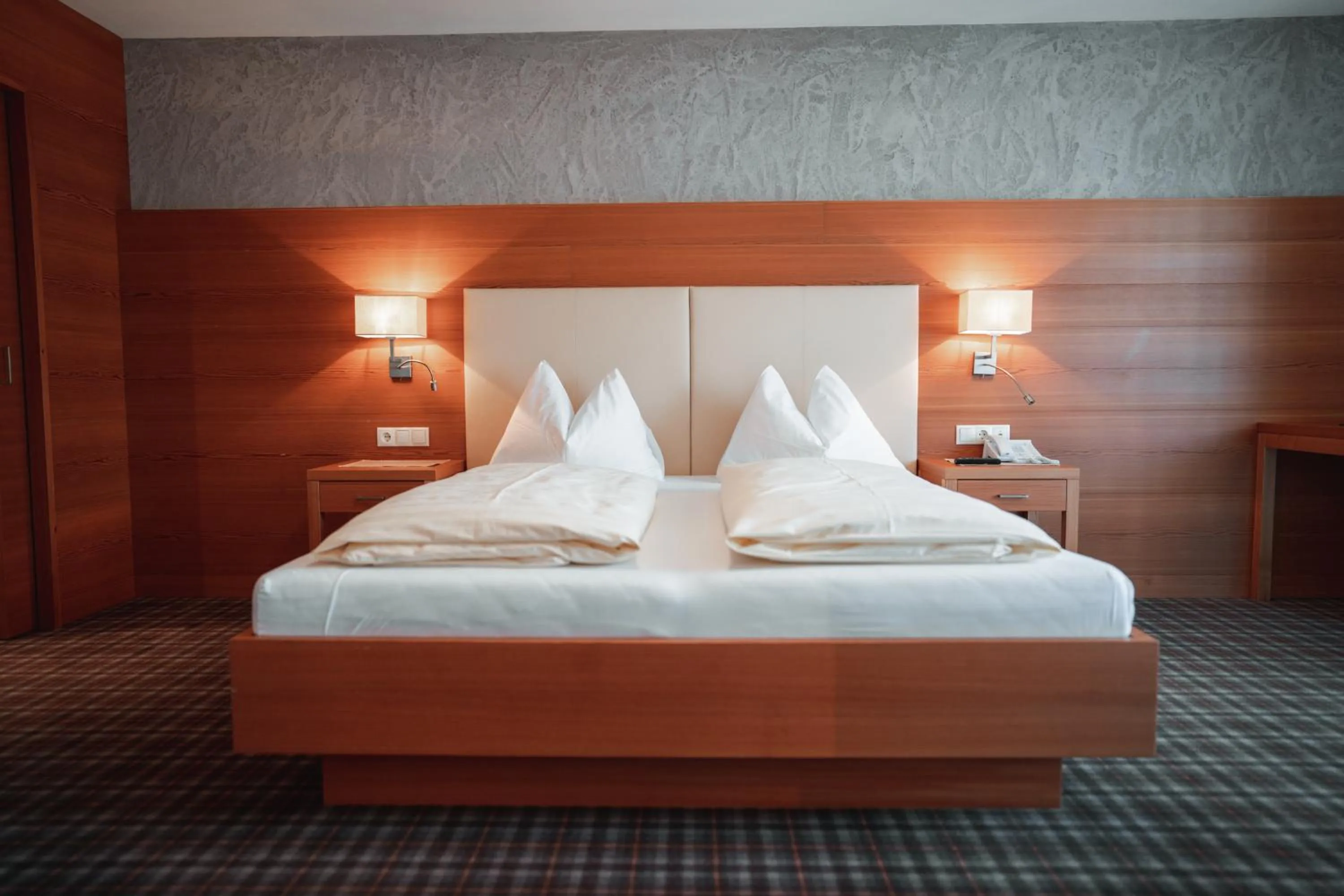 Bed in Hotel Sonnenhof