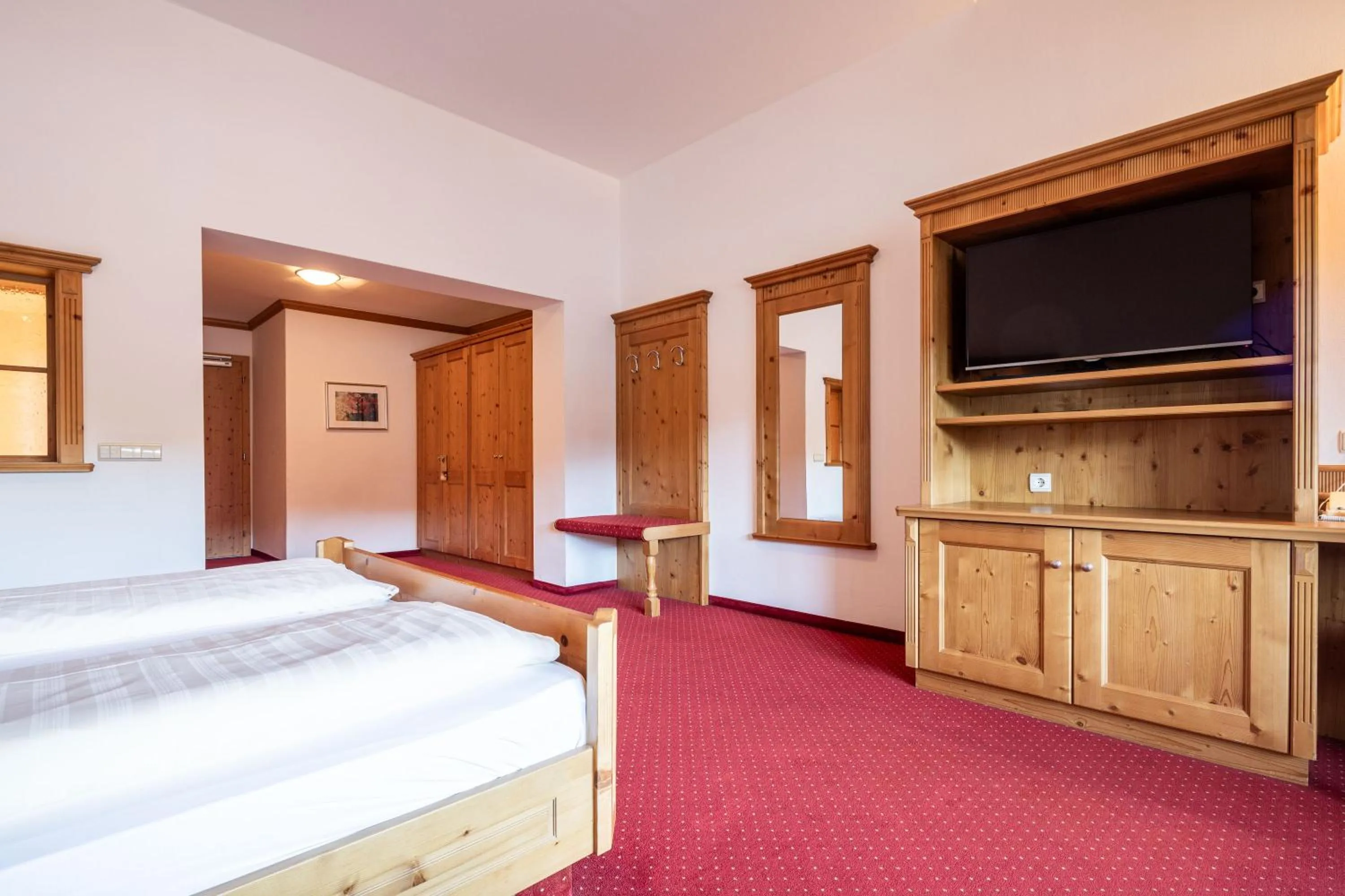 Bed in Hotel Sonnenhof