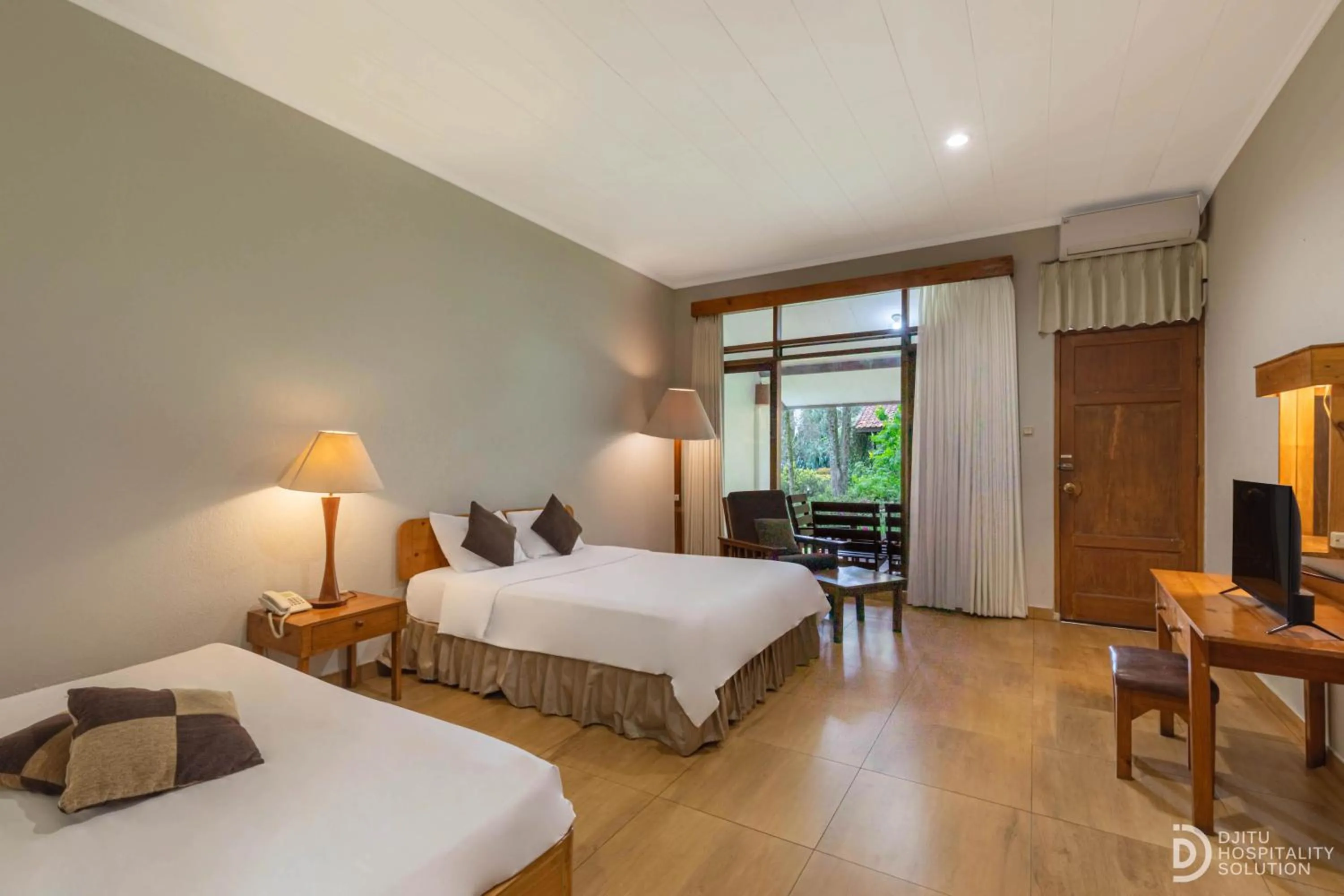 Bedroom, Bed in Hotel Grand Panorama Lembang
