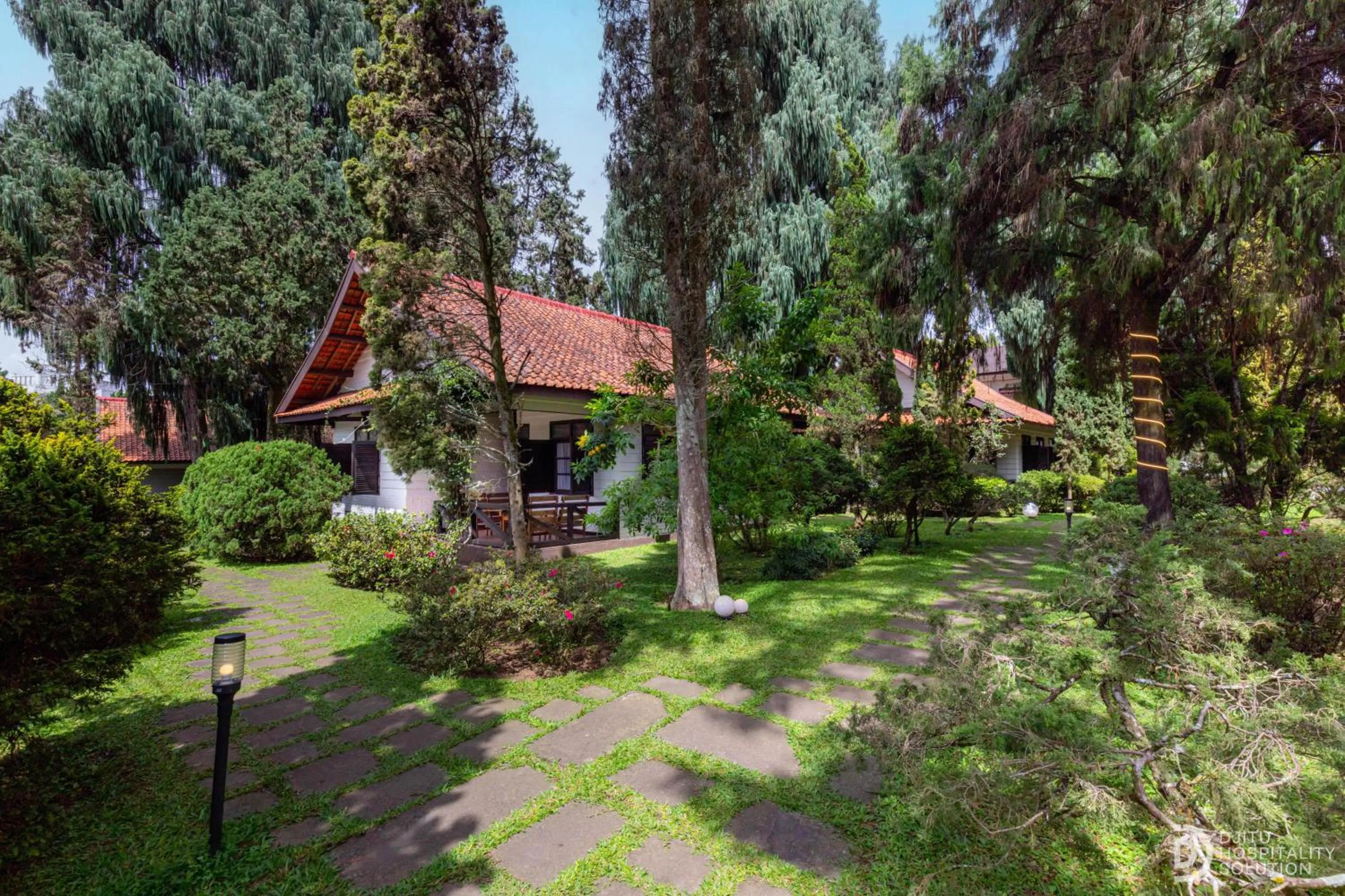 Garden in Hotel Grand Panorama Lembang