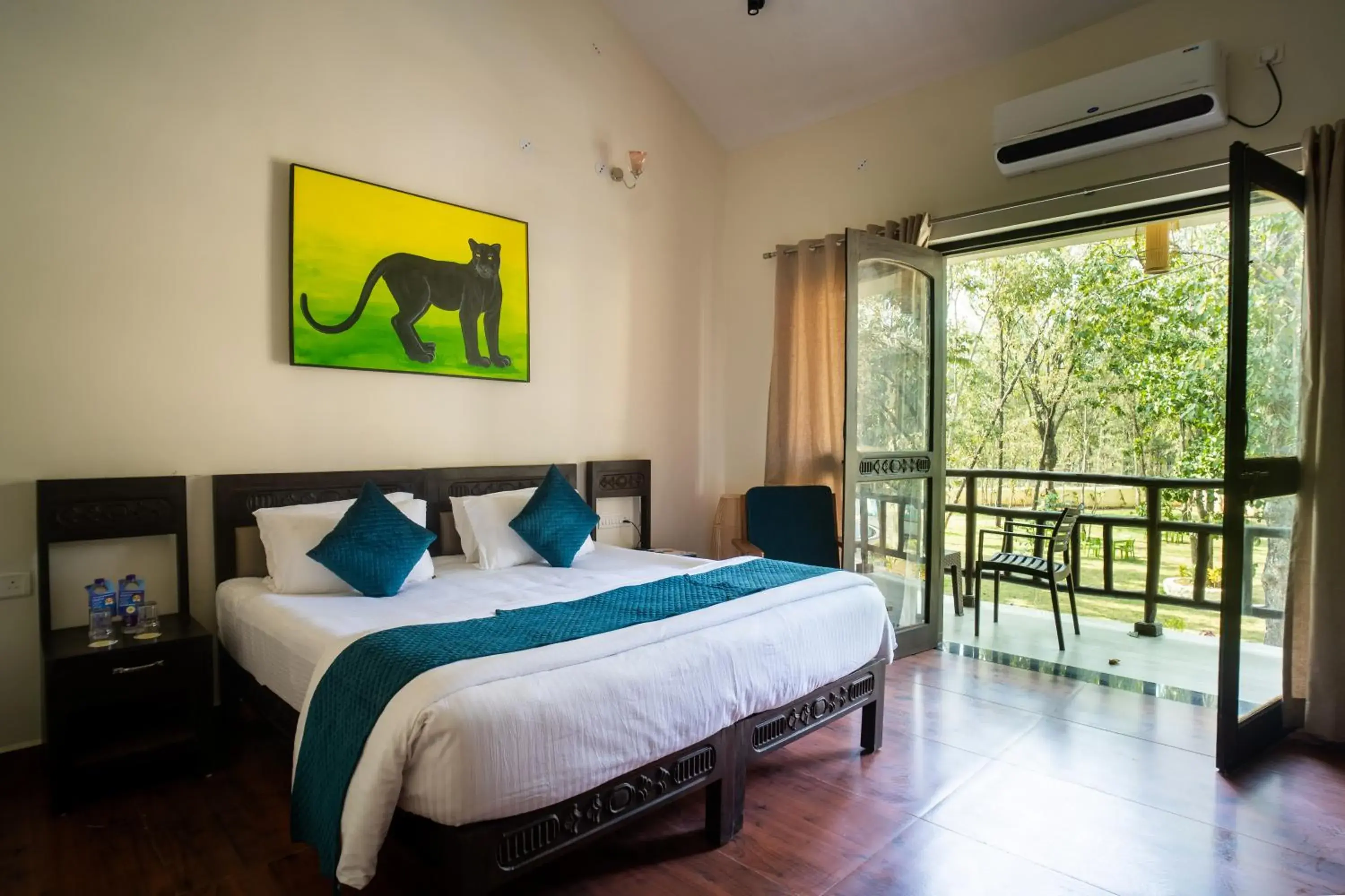 Bed in Citrus Prime Kanha Resort and Villas Bed in Citrus Prime Kanha Resort and Villas