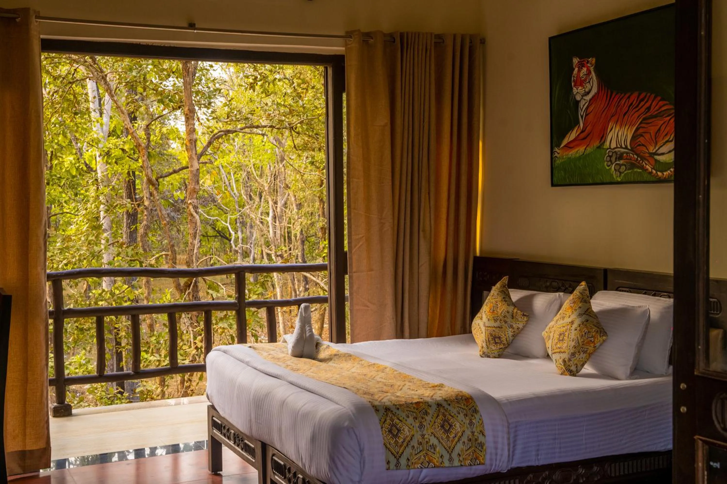 Bedroom, Bed in Citrus Prime Kanha Resort and Villas