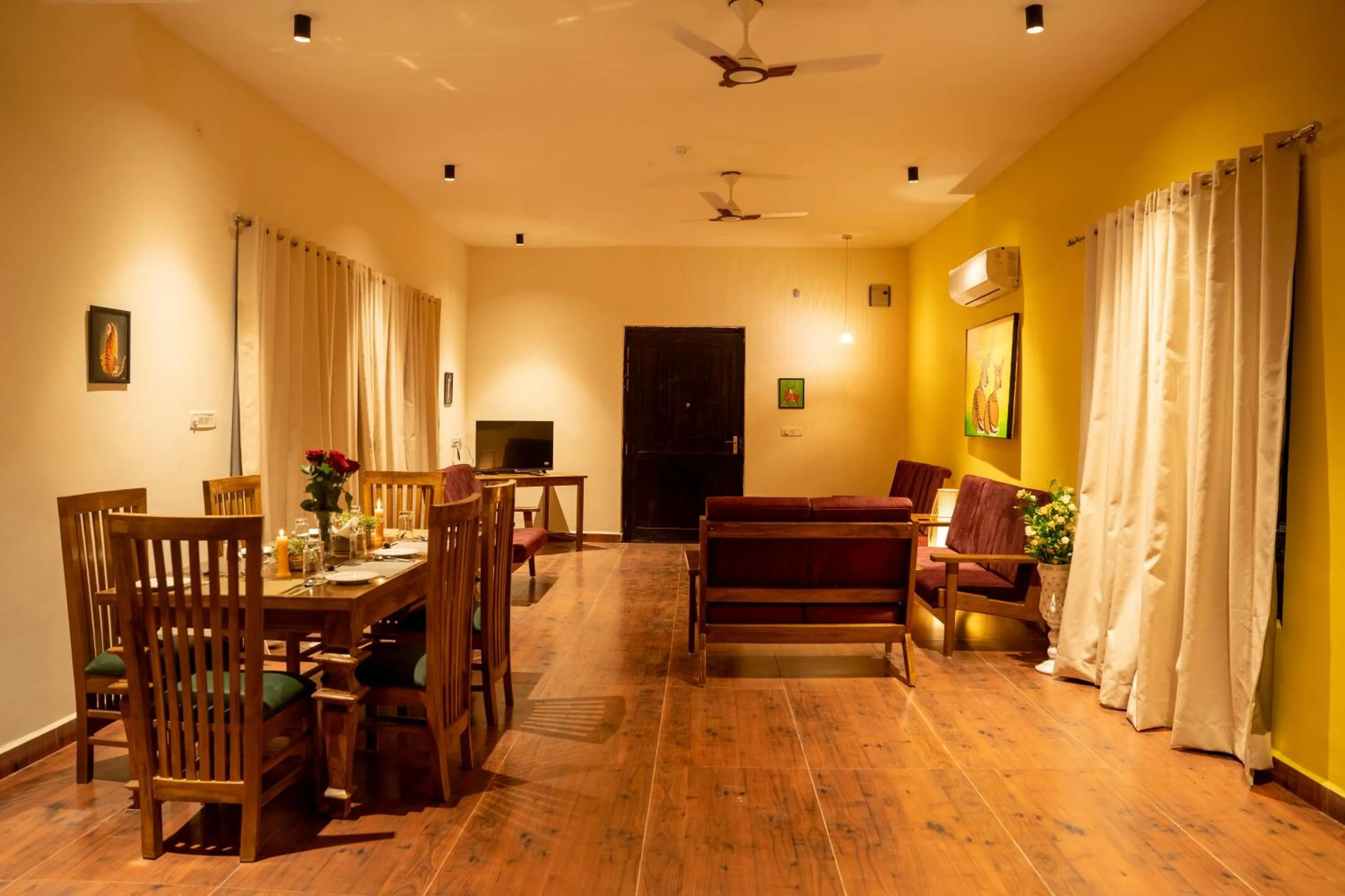 Living room in Citrus Prime Kanha Resort and Villas