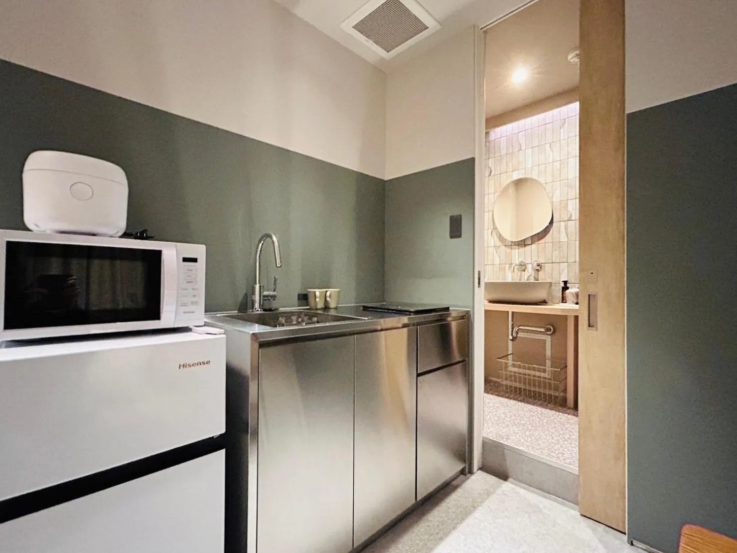 kitchen in HOTEL KANMA UENO