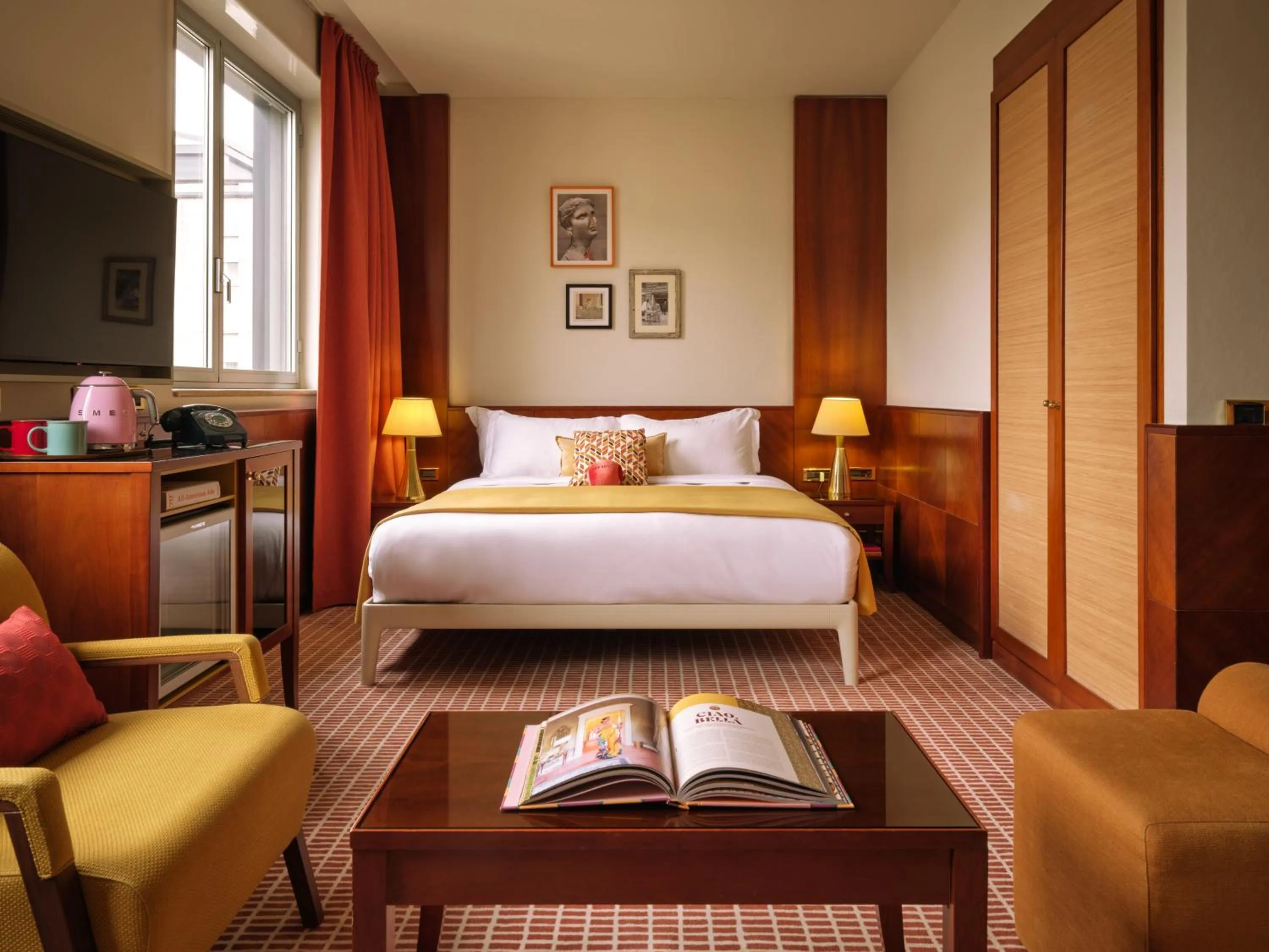 Bedroom, Bed in Max Brown Hotel Missori, part of Sircle Collection