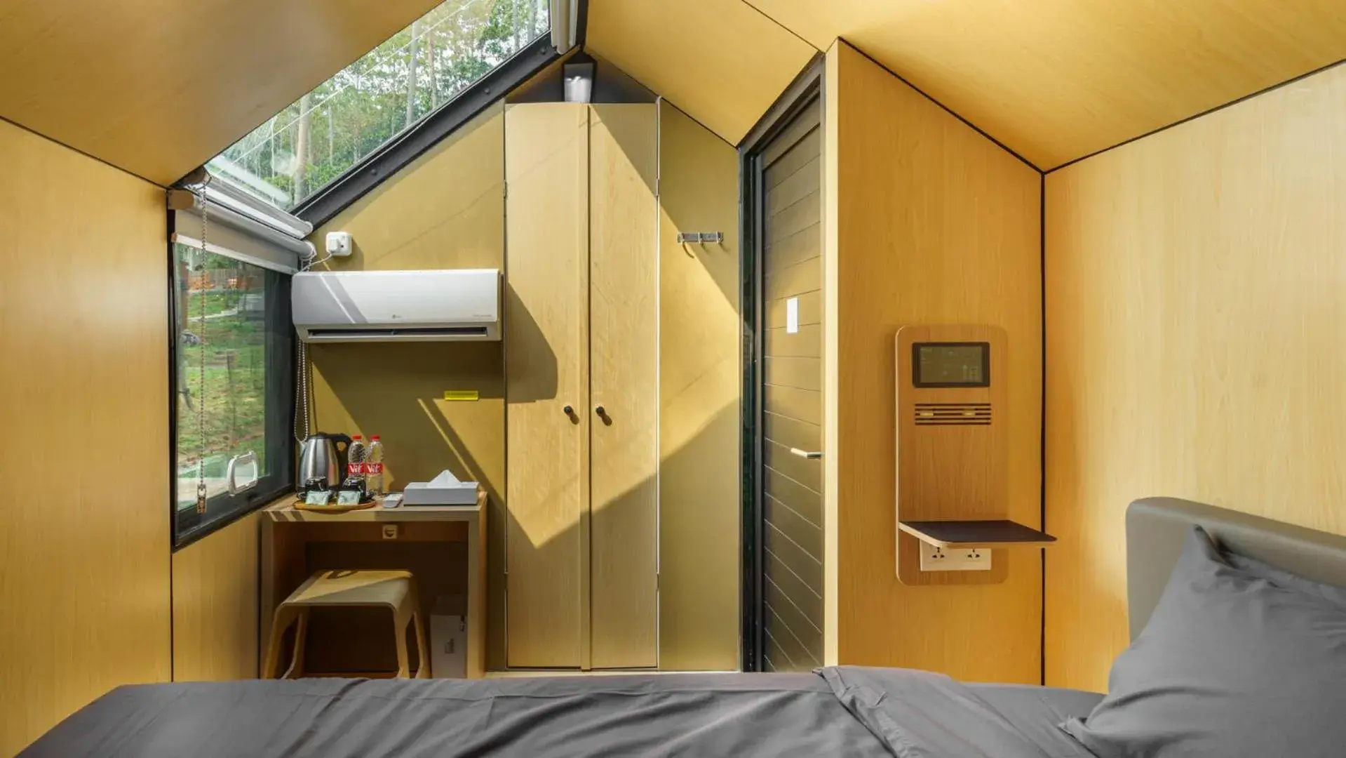 Bed in Bobocabin The Tavia, Puncak Bed in Bobocabin The Tavia, Puncak