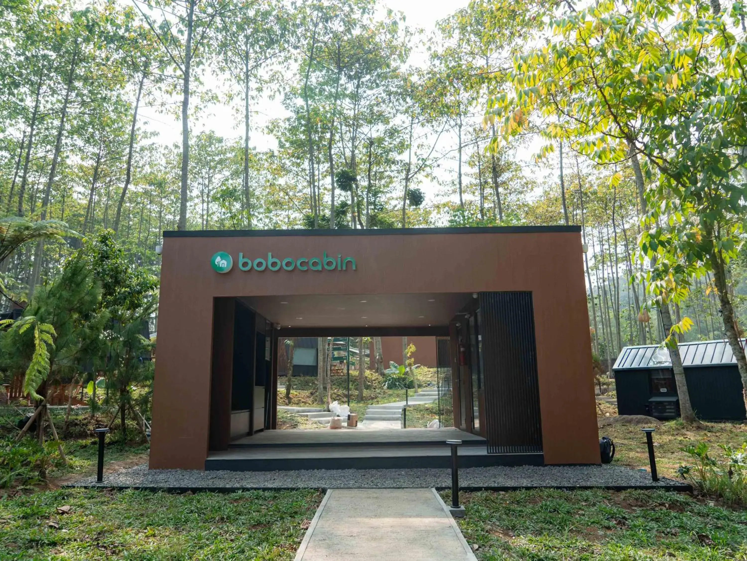 Facade/entrance in Bobocabin The Tavia, Puncak Facade/entrance in Bobocabin The Tavia, Puncak