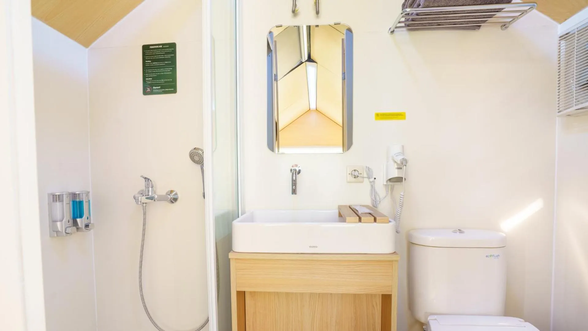 Bobocabin The Tavia, Puncak