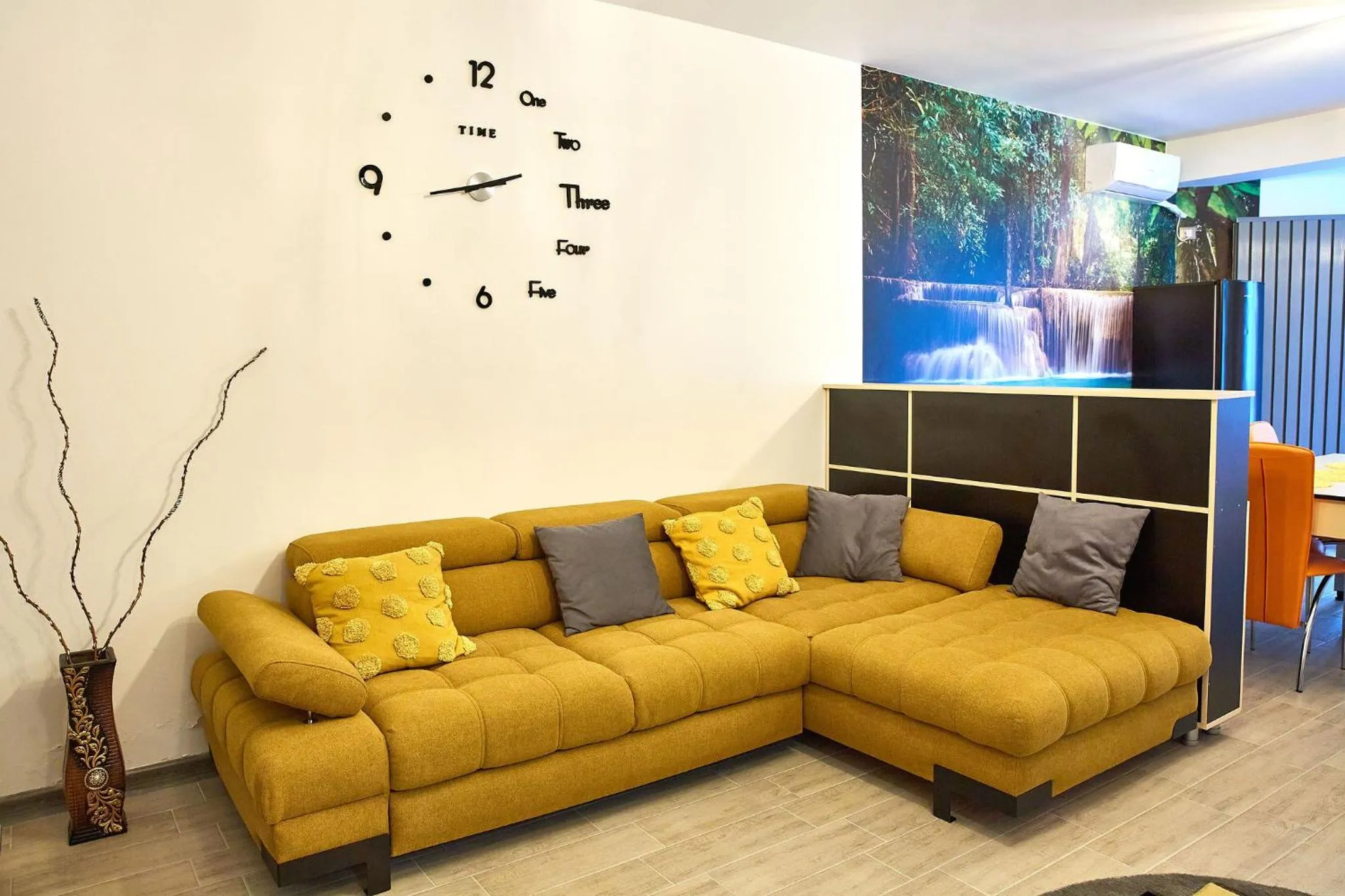 TV and multimedia in Luxuri by Alz