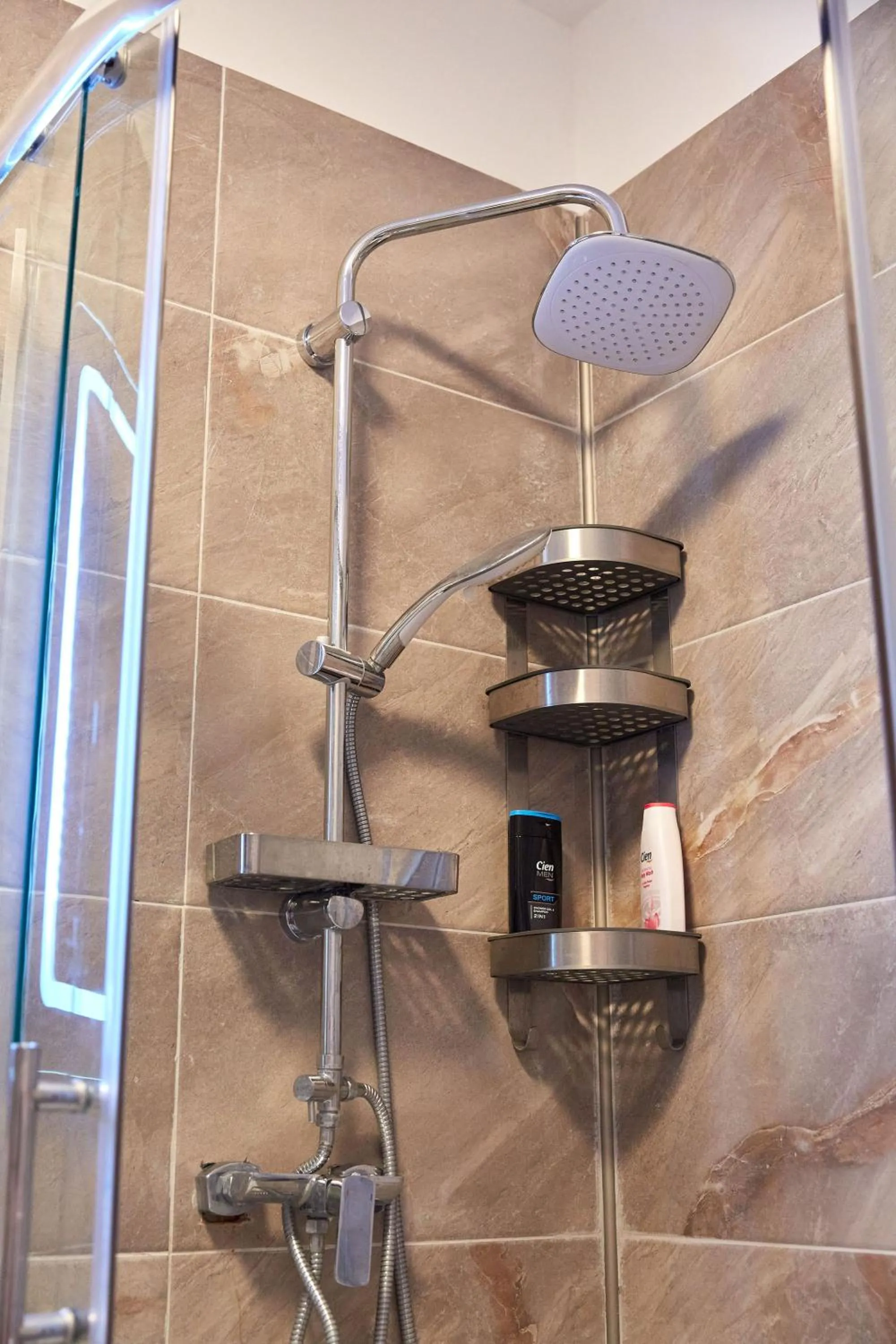 Shower in Luxuri by Alz