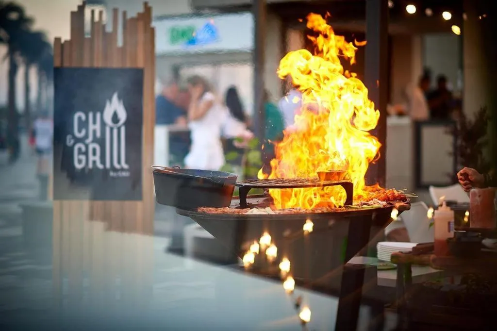 Restaurant/places to eat in Luxuri by Alz