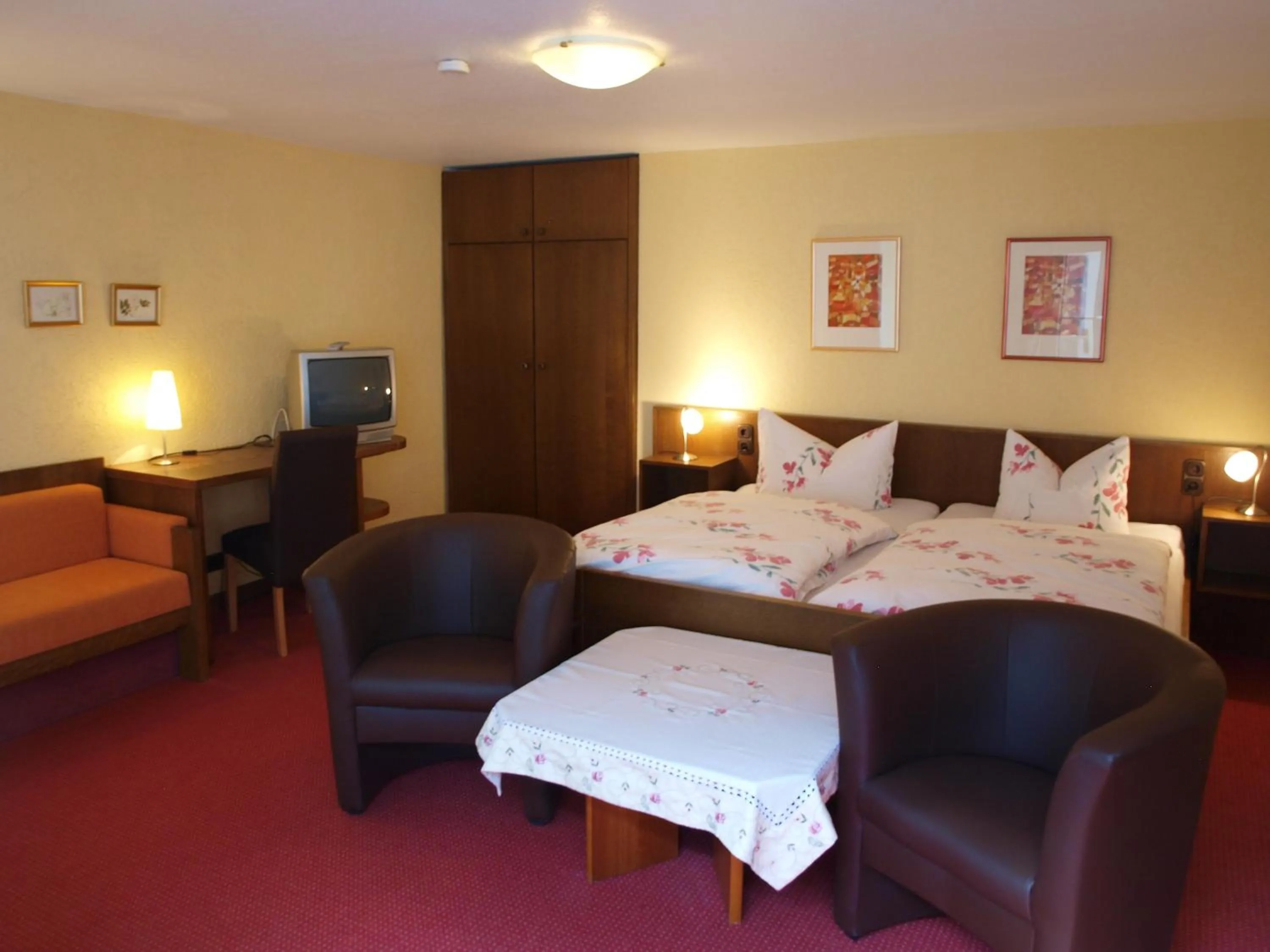 Photo of the whole room, Bed in Hotel Gasthof Schuster und Gästehaus