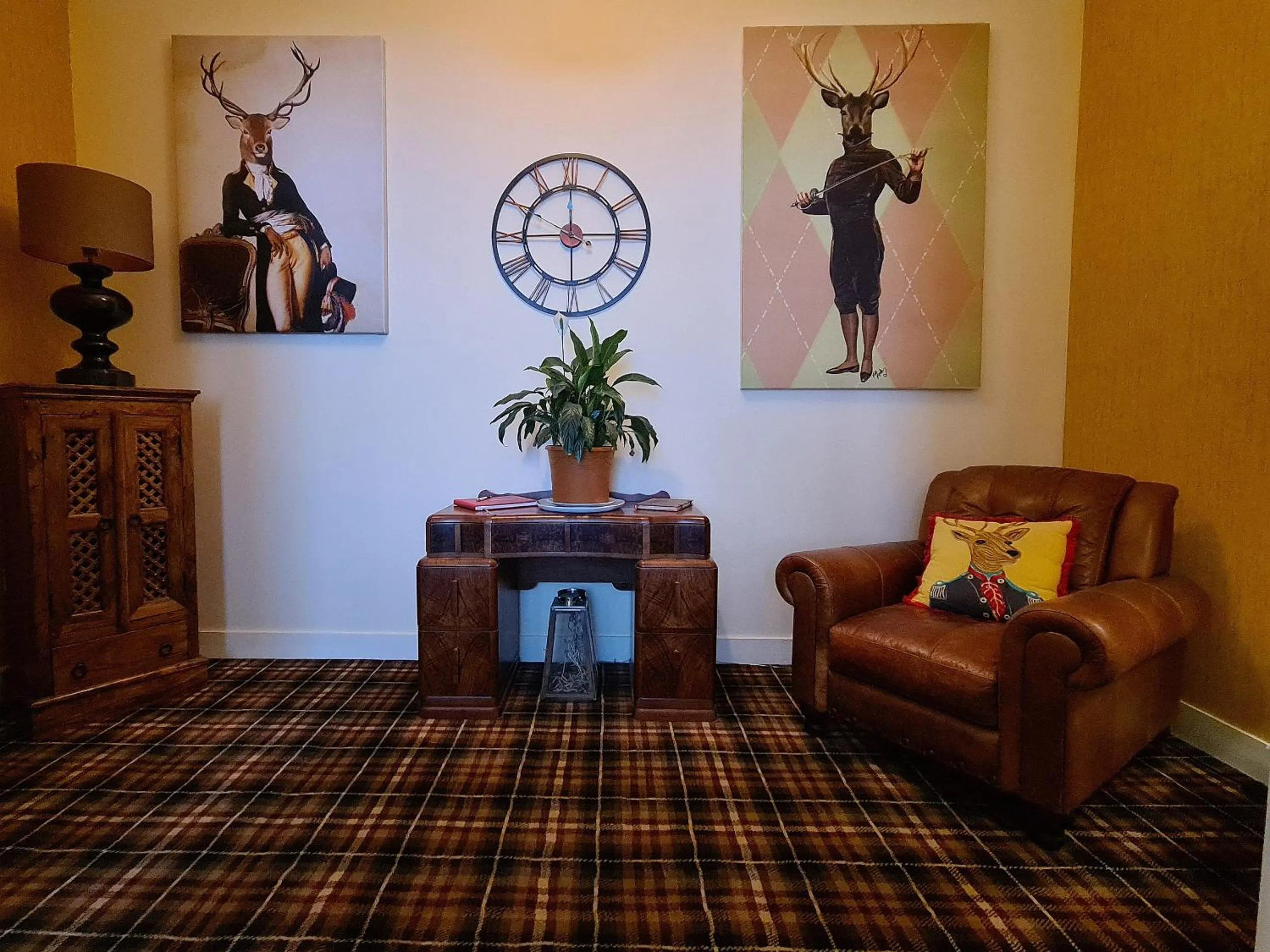 Lobby or reception in 10to12 Folkestone