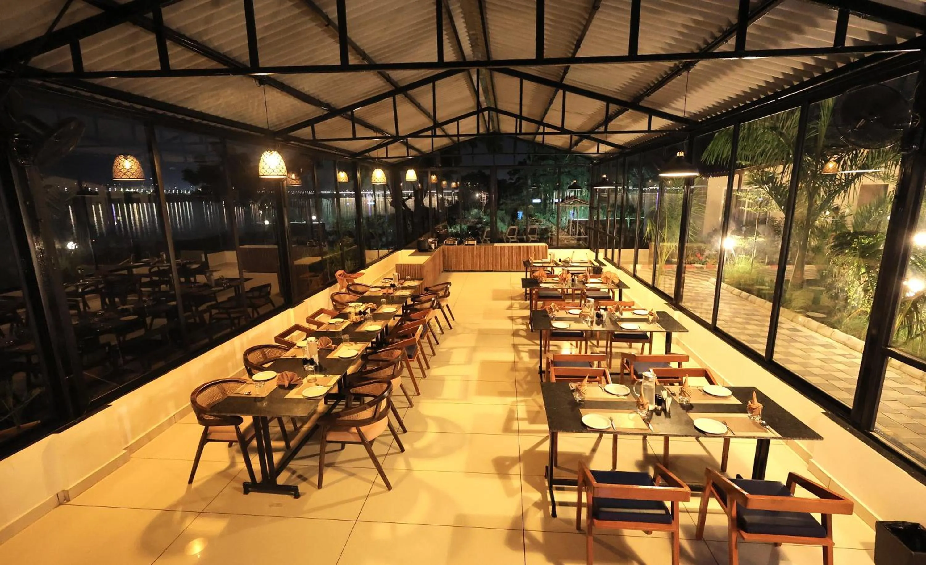 Restaurant/places to eat in RiverView Tent Resort