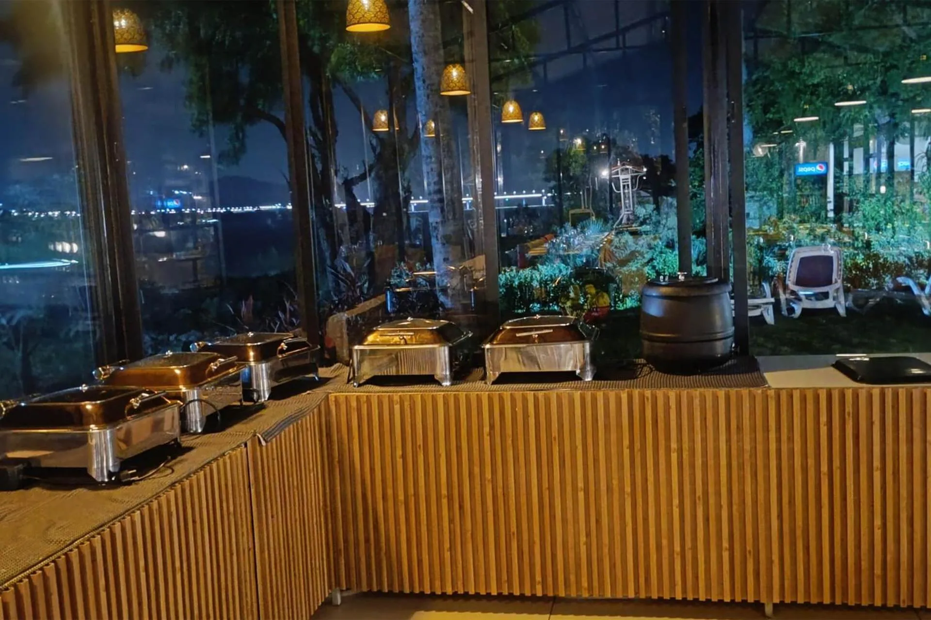 Restaurant/places to eat in RiverView Tent Resort