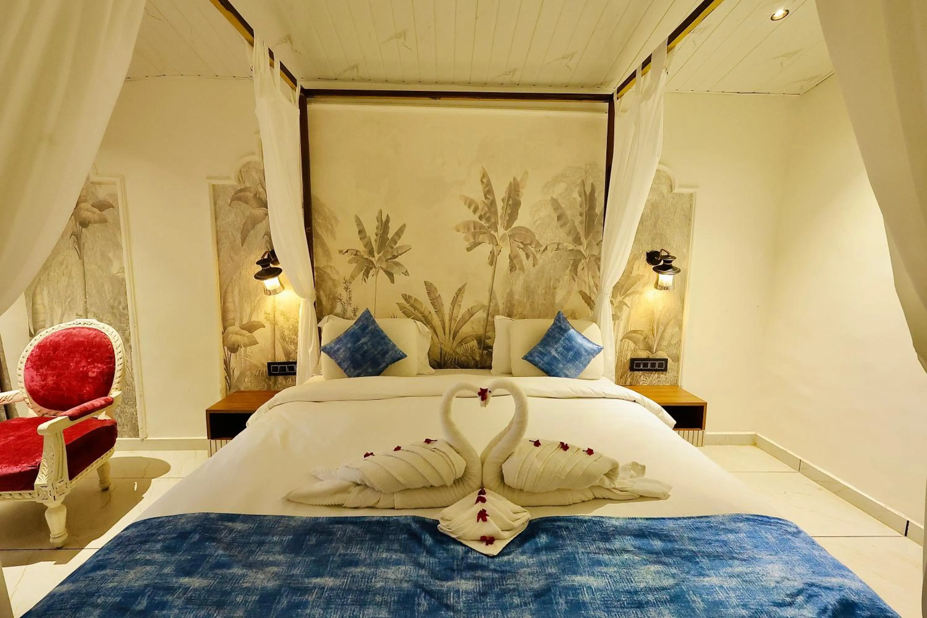 Bed in RiverView Tent Resort