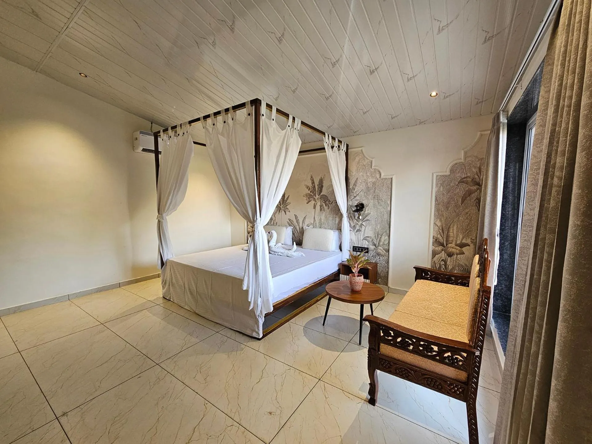 Bed in RiverView Tent Resort