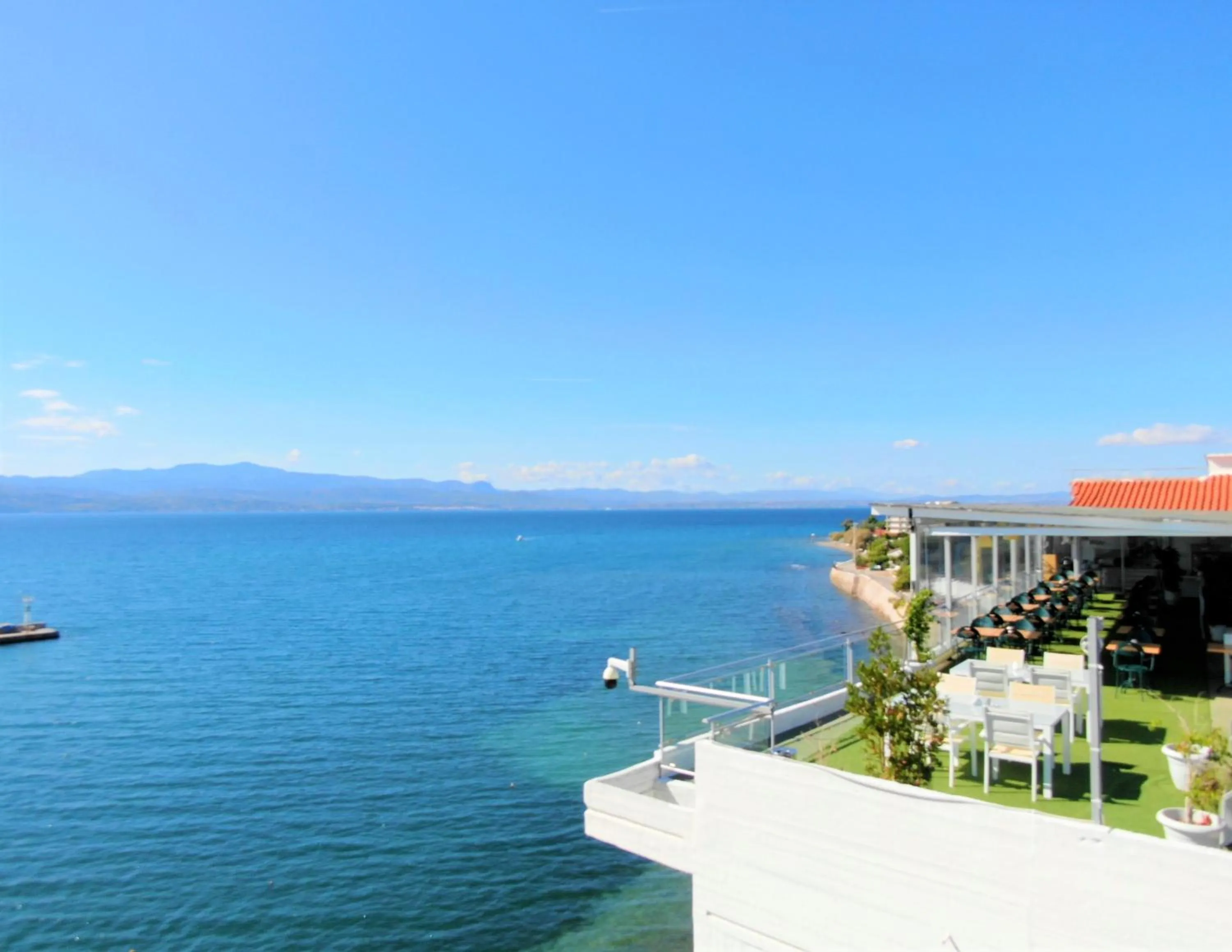 Restaurant/places to eat in Porto Evia Boutique Hotel