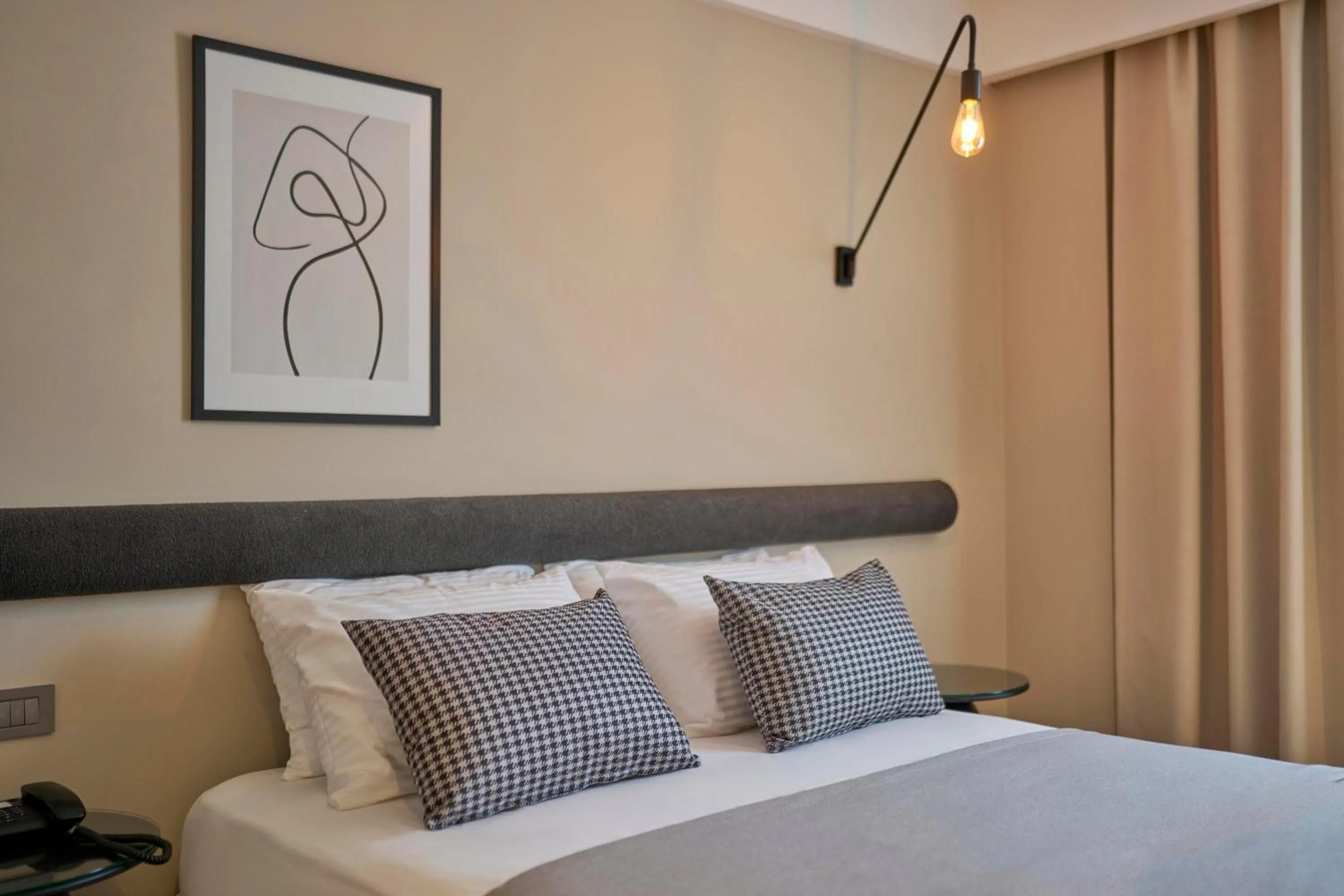 Bed in La Maja Hotel