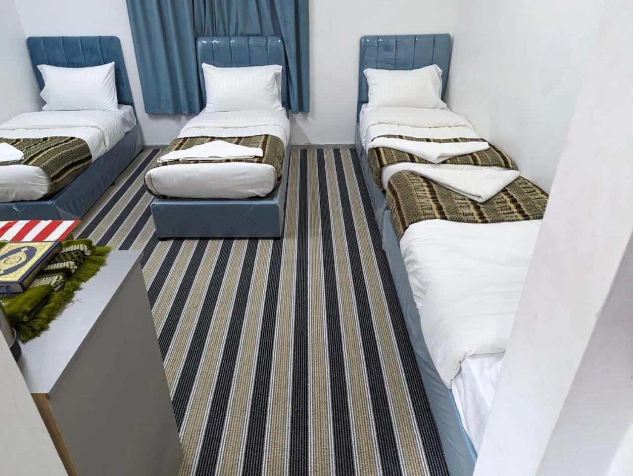 Bed in Hotel Burj Al Diyafa Mubarak