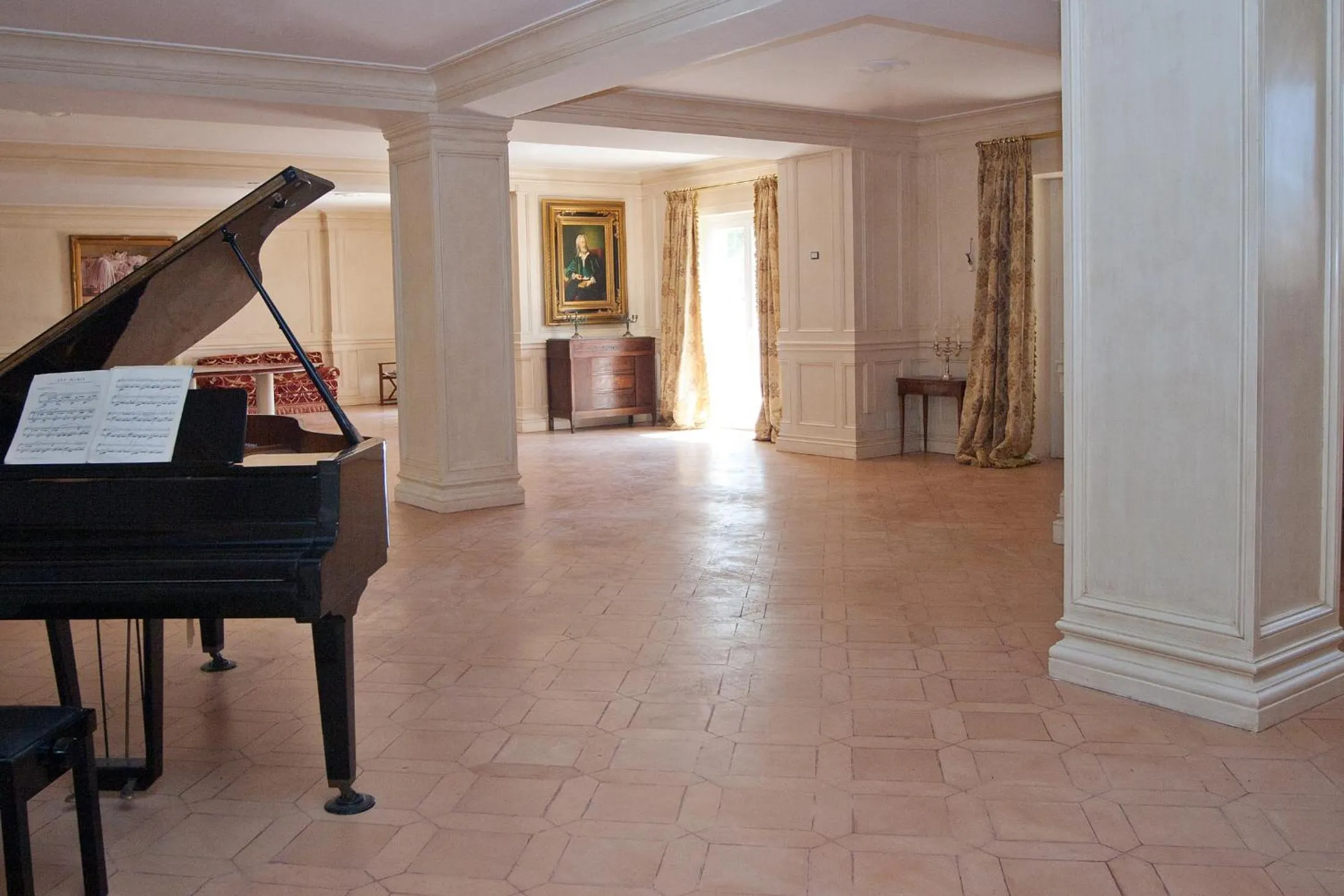 Lounge or bar in Villa Strampelli